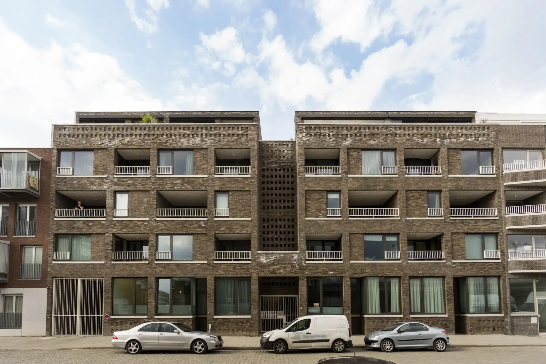 Dubbele ondergrondse autostaanplaats op het Eilandje foto 2