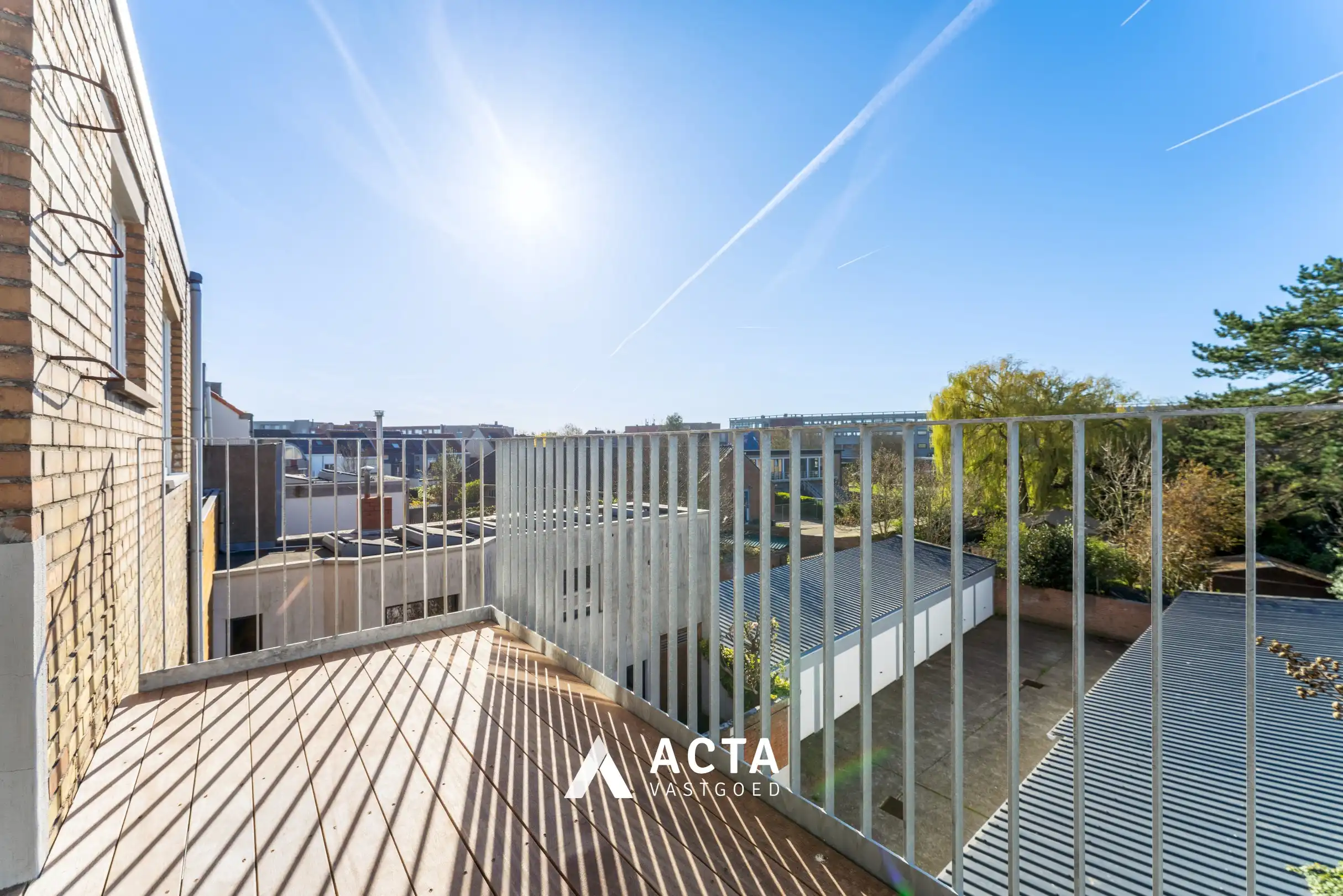 Recent gerenoveerd appartement met 2 slaapkamers op de tweede verdieping foto 12