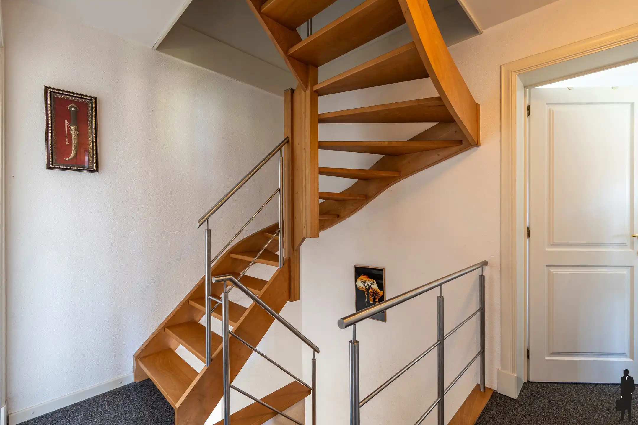 Ruime woning met o.a. 5 slpk, 2 badk, garage ,centrum Poppel foto 8