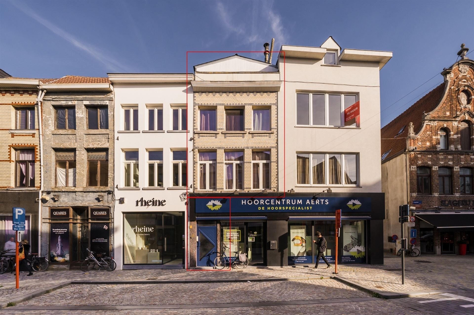 Duplex appartement met 2 slpks en terras in stadscentrum foto {{pictureIndex}}