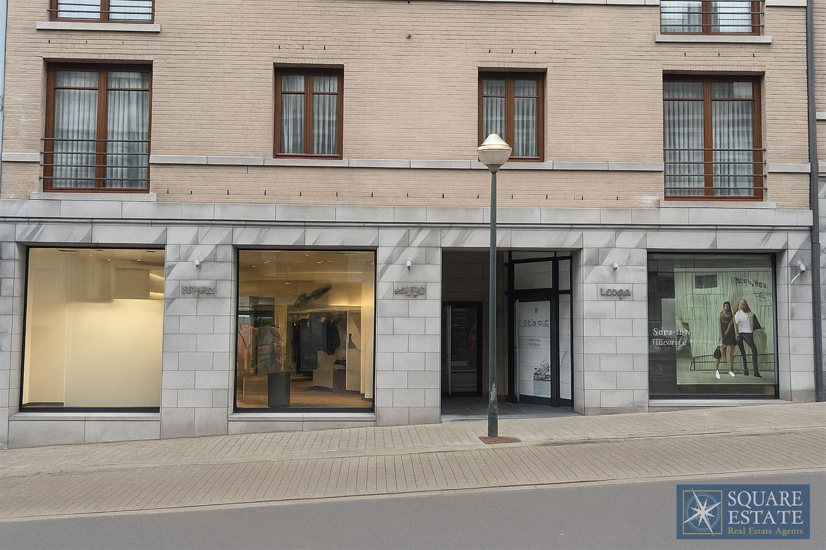 Gelijkvloerse handelsruimte foto {{pictureIndex}}