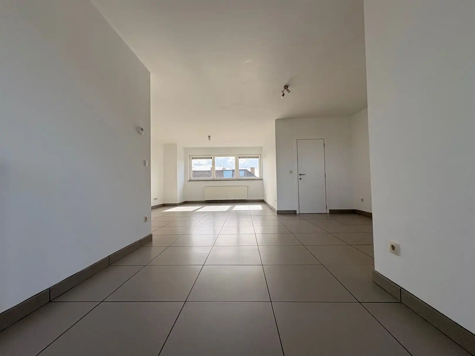 Gezellig instapklaar appartement met zonneterras met prachtig zich op "het Broek" foto 3