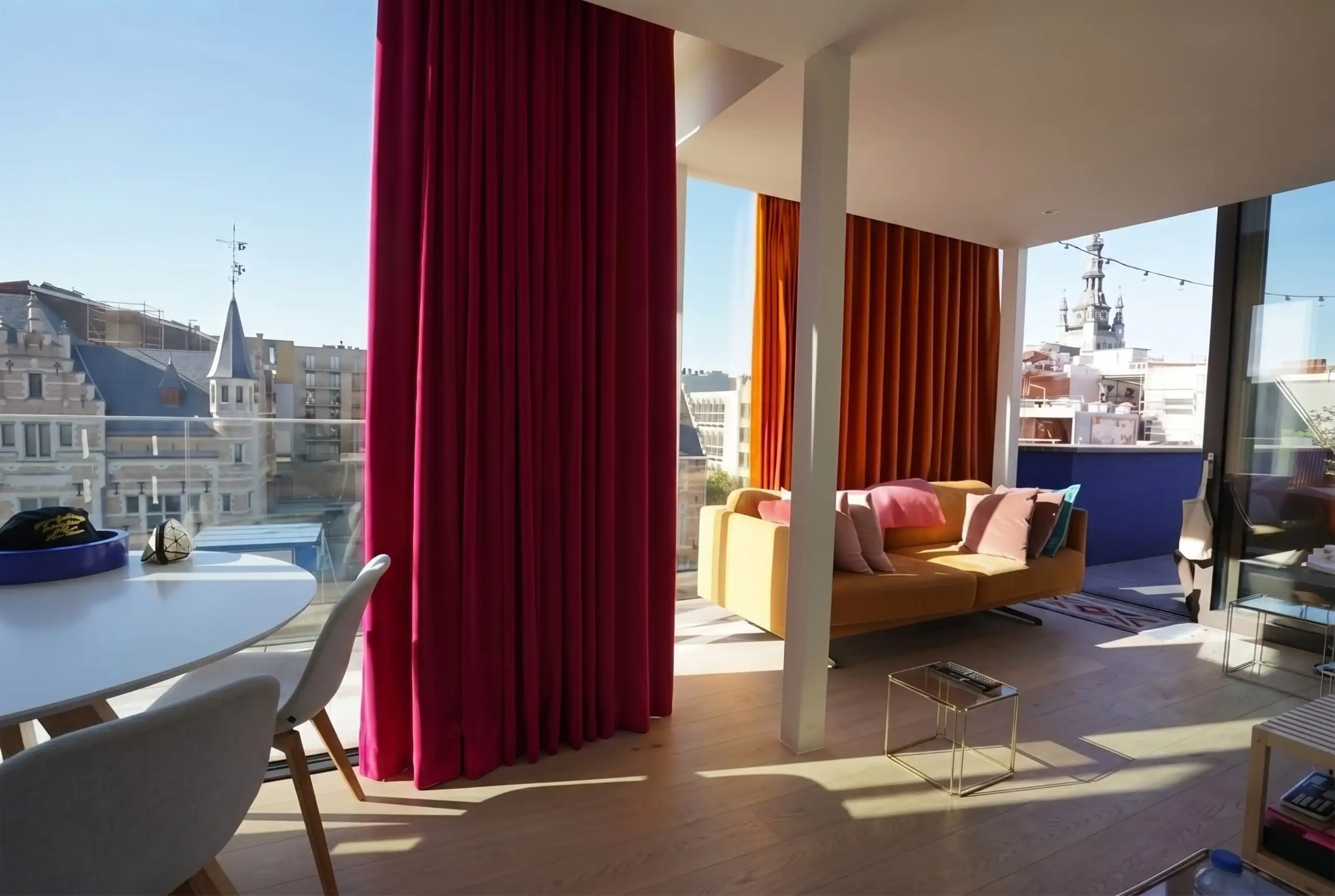 Dak appartement met skylinezicht en groot zonnig terras!  foto 10