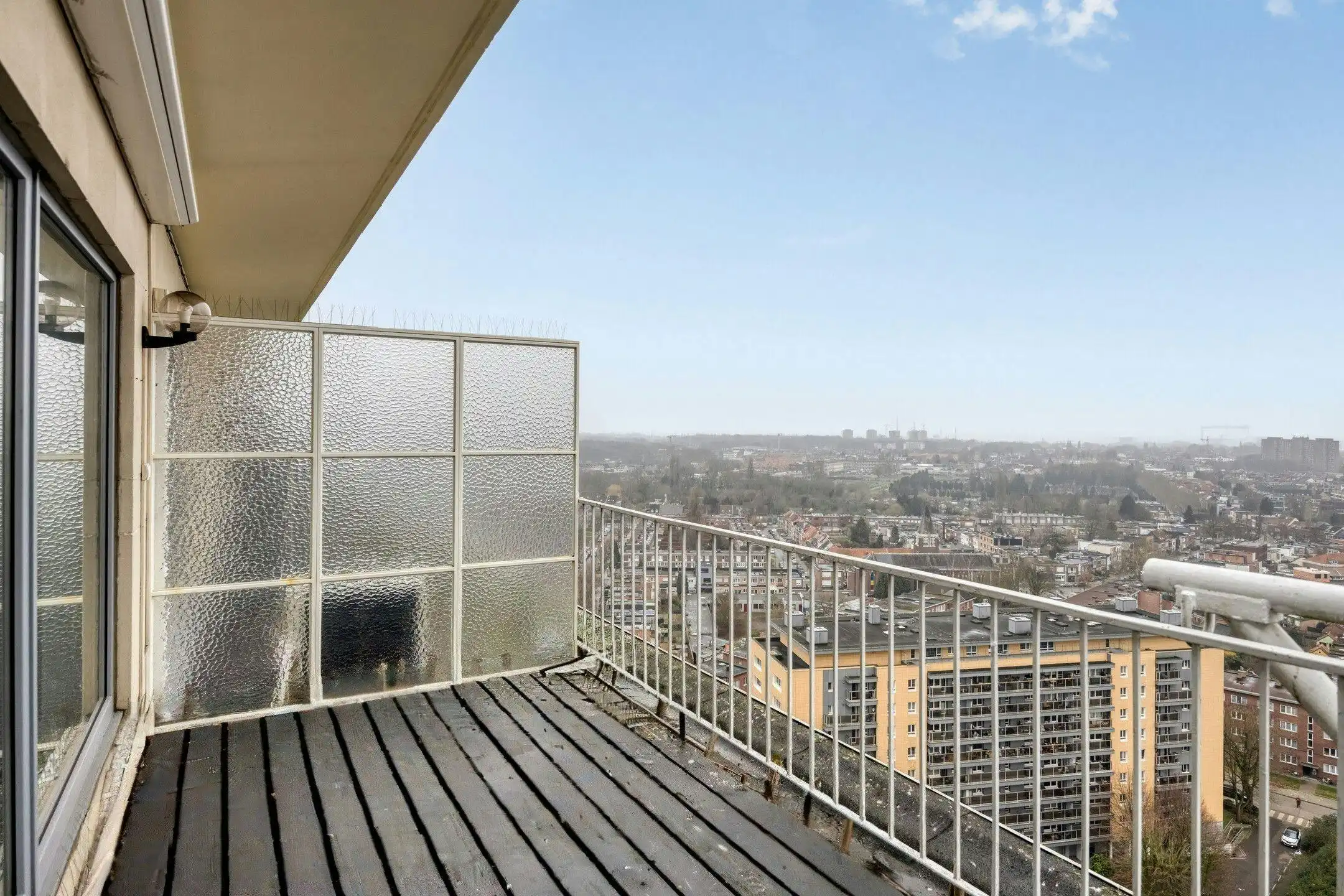 Instapklaar 1-slaapkamerappartement te koop in Wilrijk  foto 2