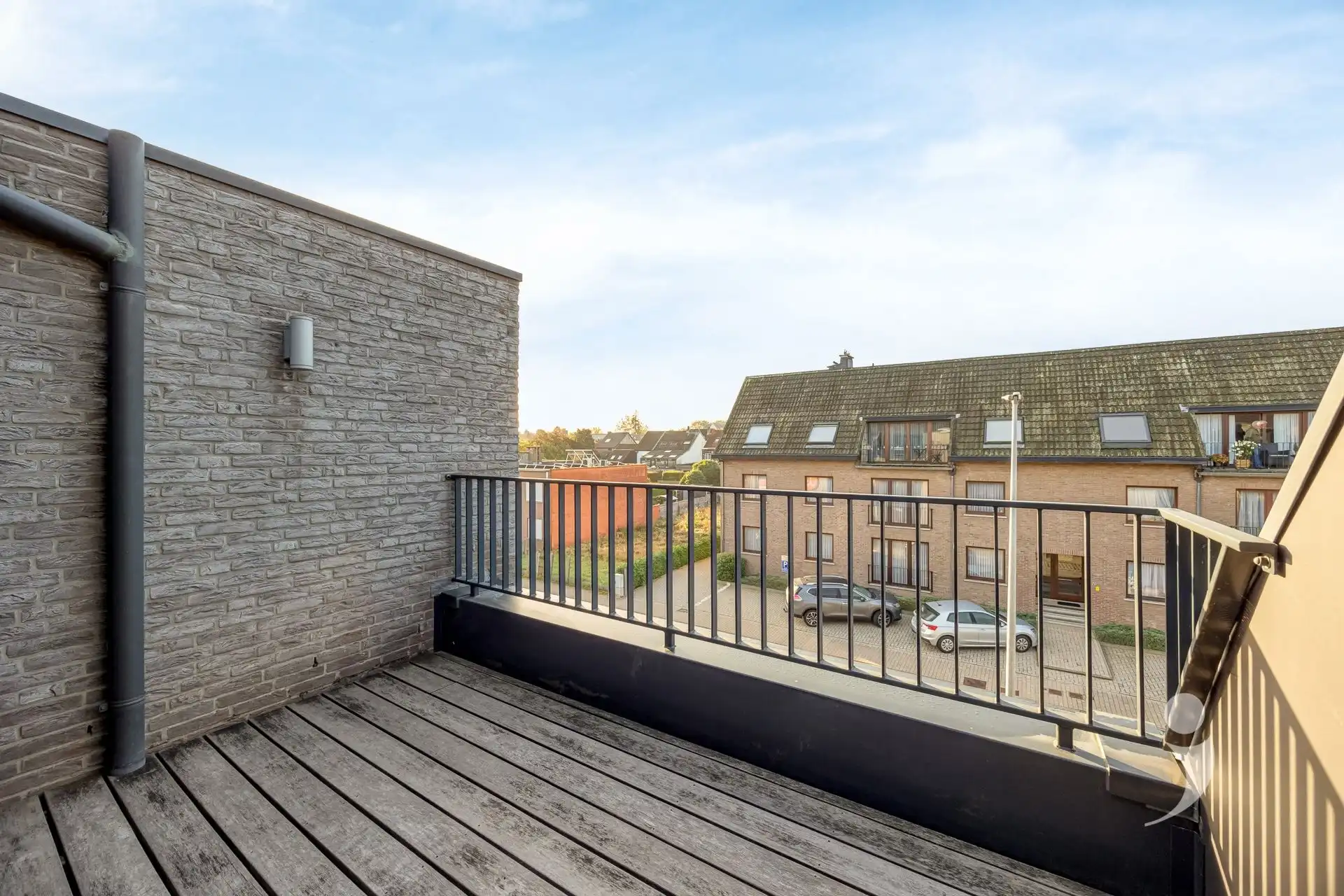 Ruime assistentiewoning met zuidgericht terras foto 14