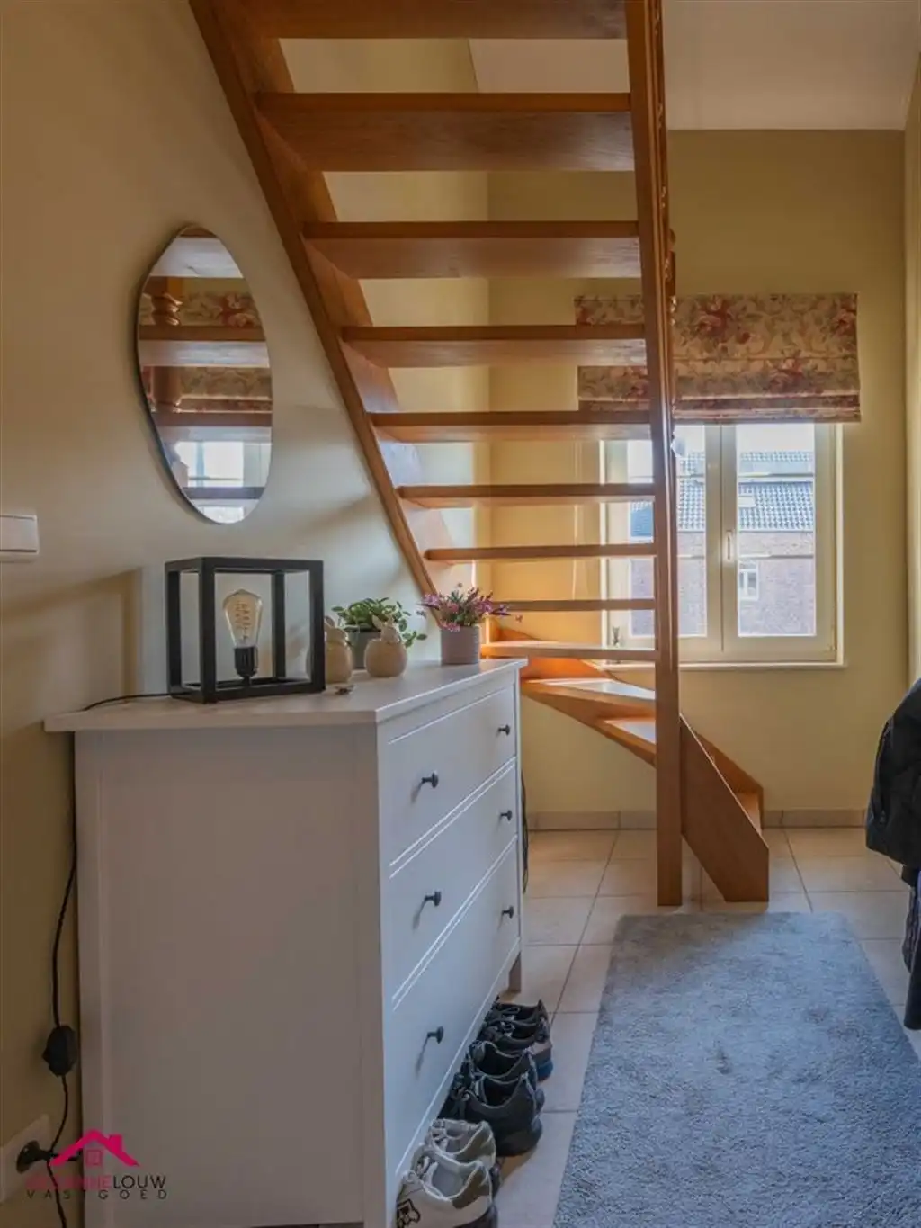 Meergezinswoning in gesloten bebouwing foto 28