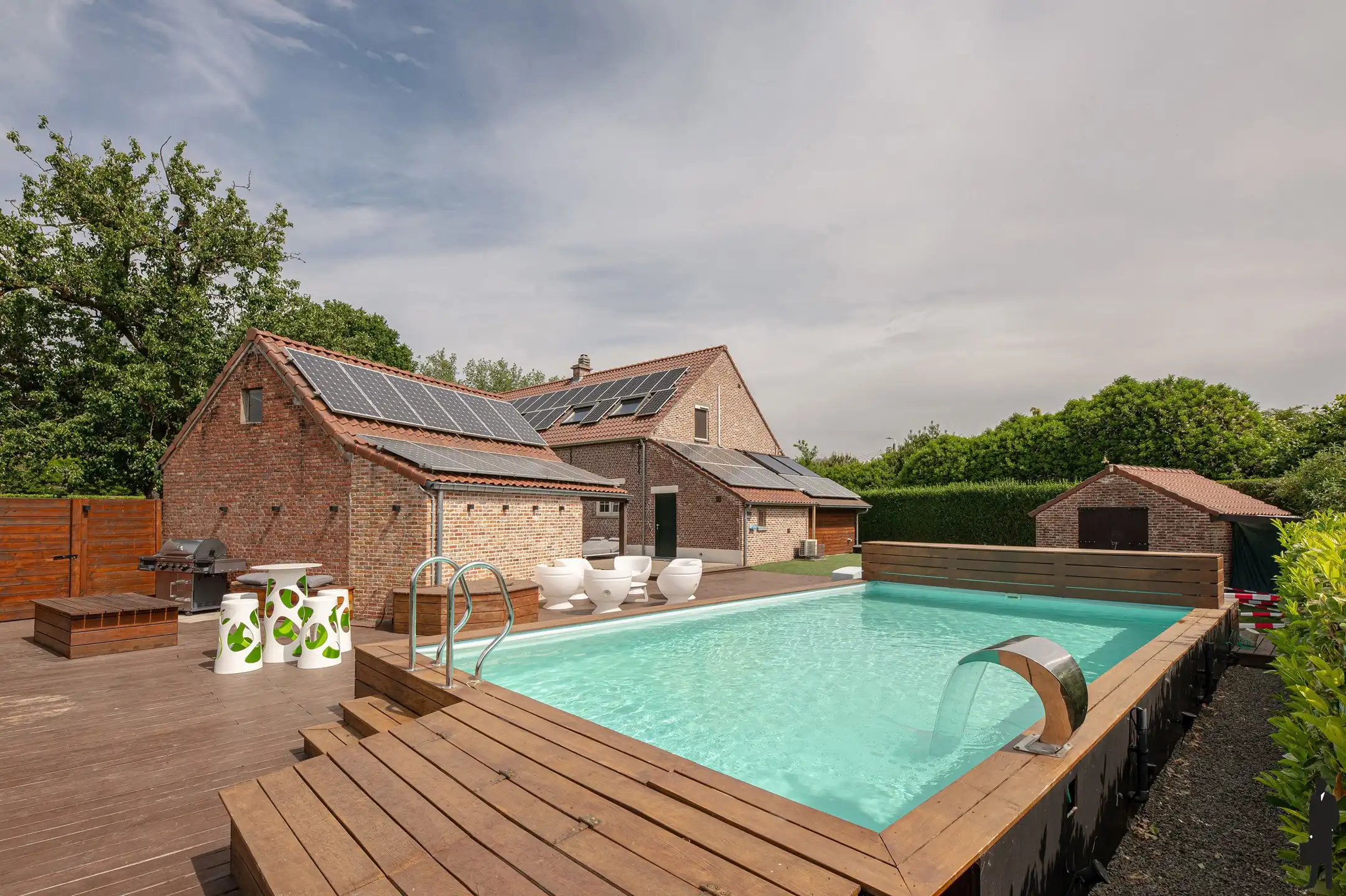 Authentieke en luxueus gerenoveerde langgevelhoeve op een domein van 6.920 m². foto 19