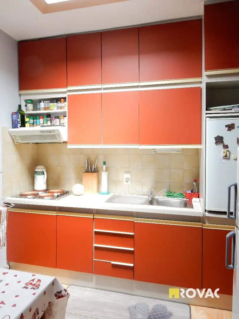 Appartement op de 2de verdieping! foto 4