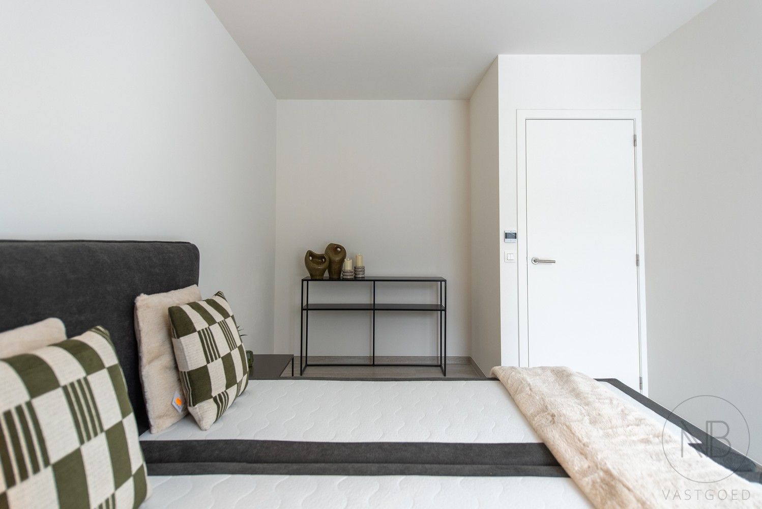 Nieuwbouwappartement met 2 parkeerplaatsen foto 15