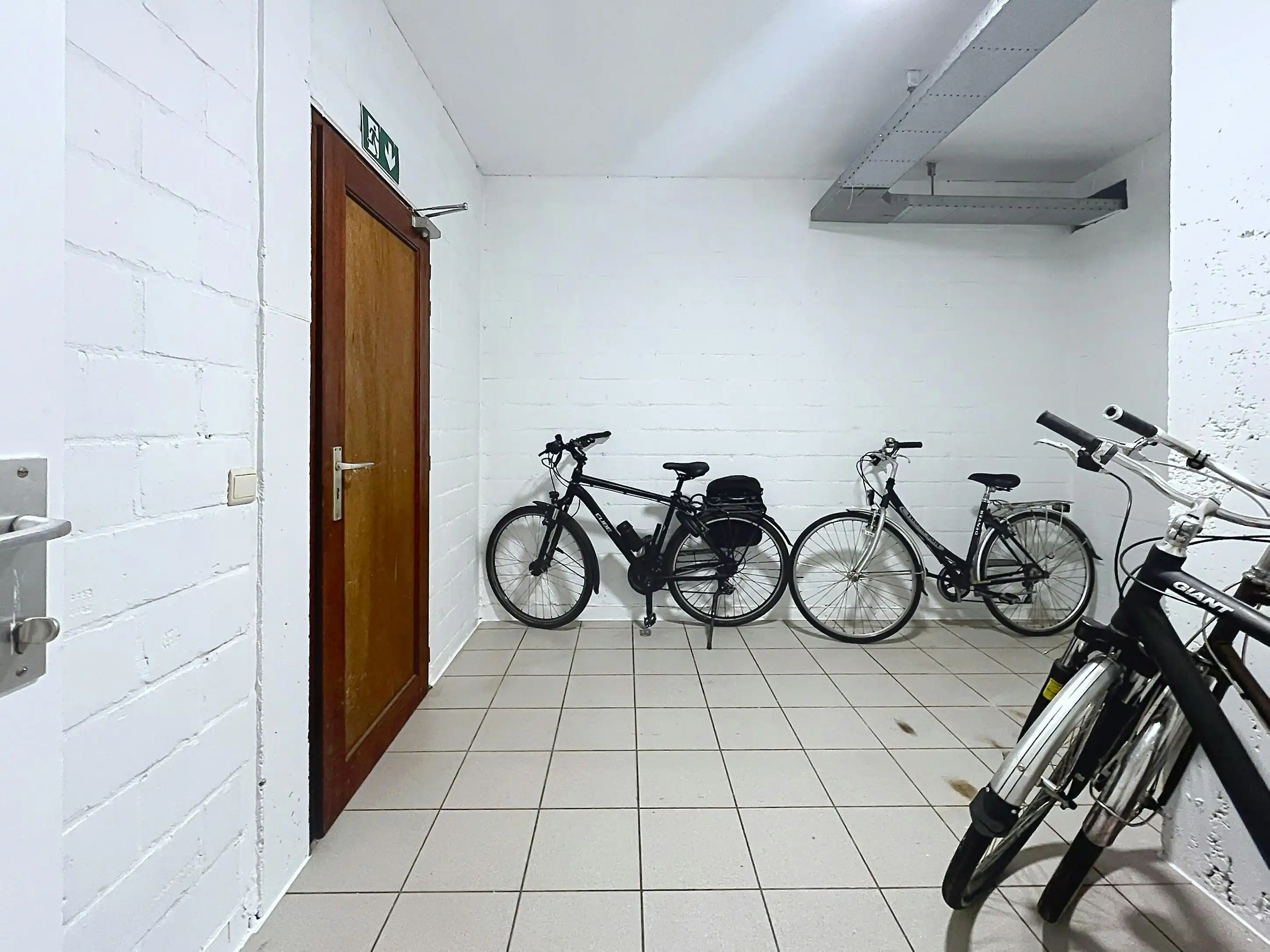 Appartement met 2 slaapkamers te koop aan station in Eeklo foto 19