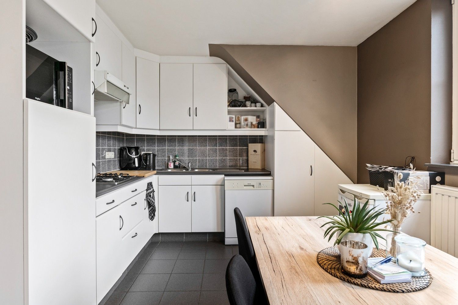 Leuk appartement met terras op gunstige locatie te Lint foto 2