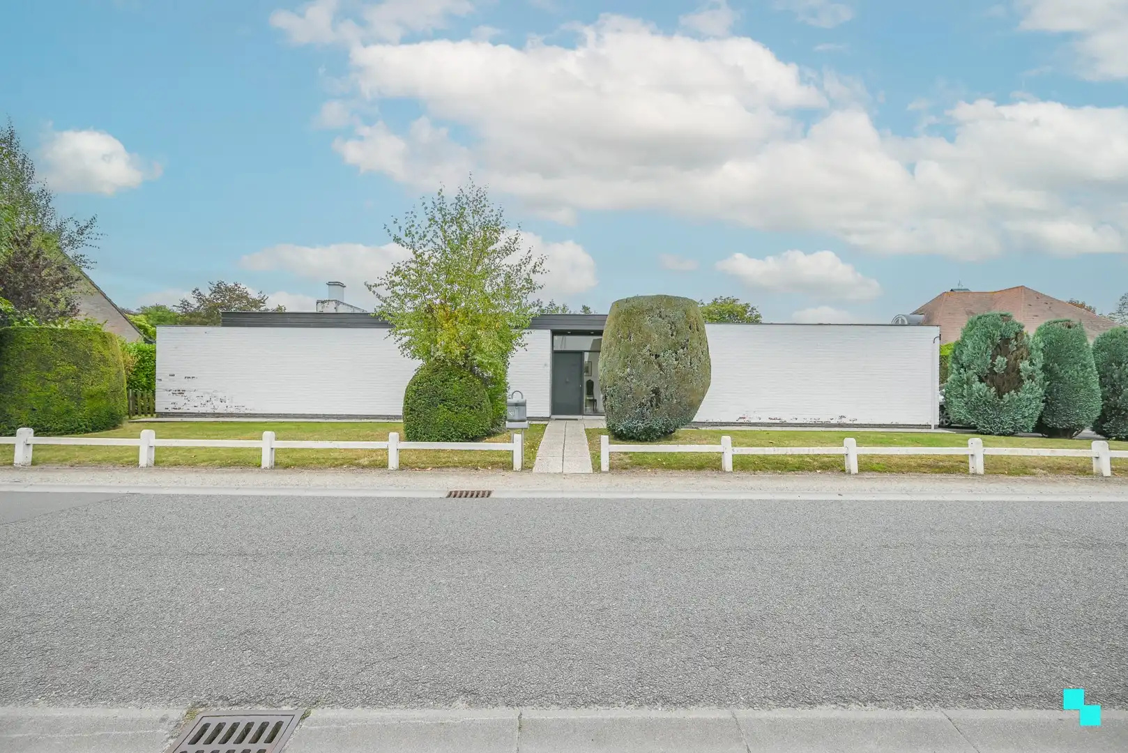 Fantastisch gelegen gelijkvloerse woning te Wallemote Izegem foto 2