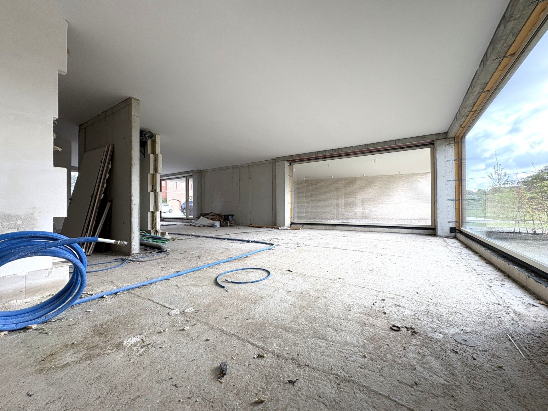 Uitstekend gelegen handelspand van 116 m² foto 4