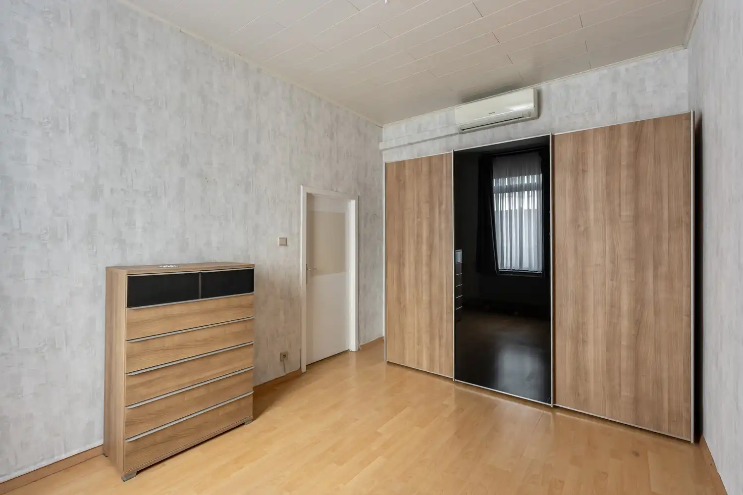 Gerenoveerde en energiezuinige woning met 4 slaapkamers en een tuin grenzend aan het Mariapark te Leuven! foto 21