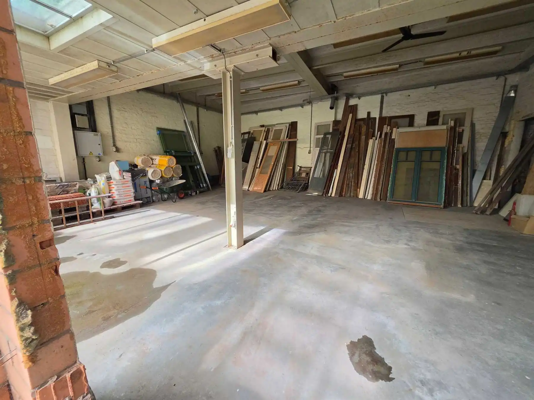 Ruim casco atelier van 177 m² met diverse mogelijkheden nabij Zurenborg foto 4