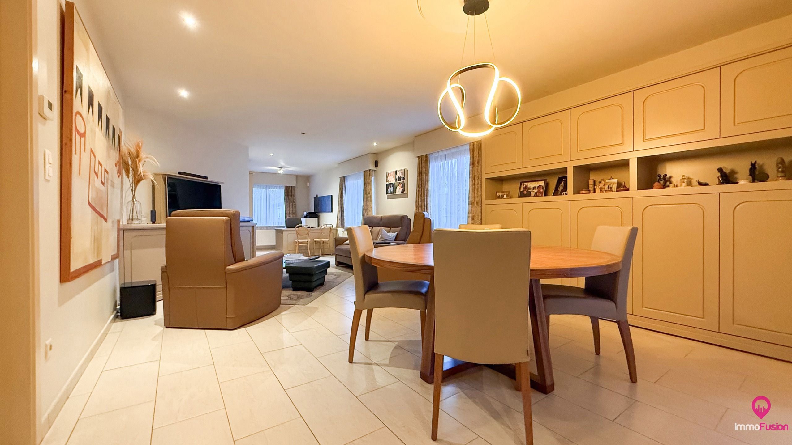 Ruime gelijkvloerse woning met zolderruimte in Houthalen! foto 5