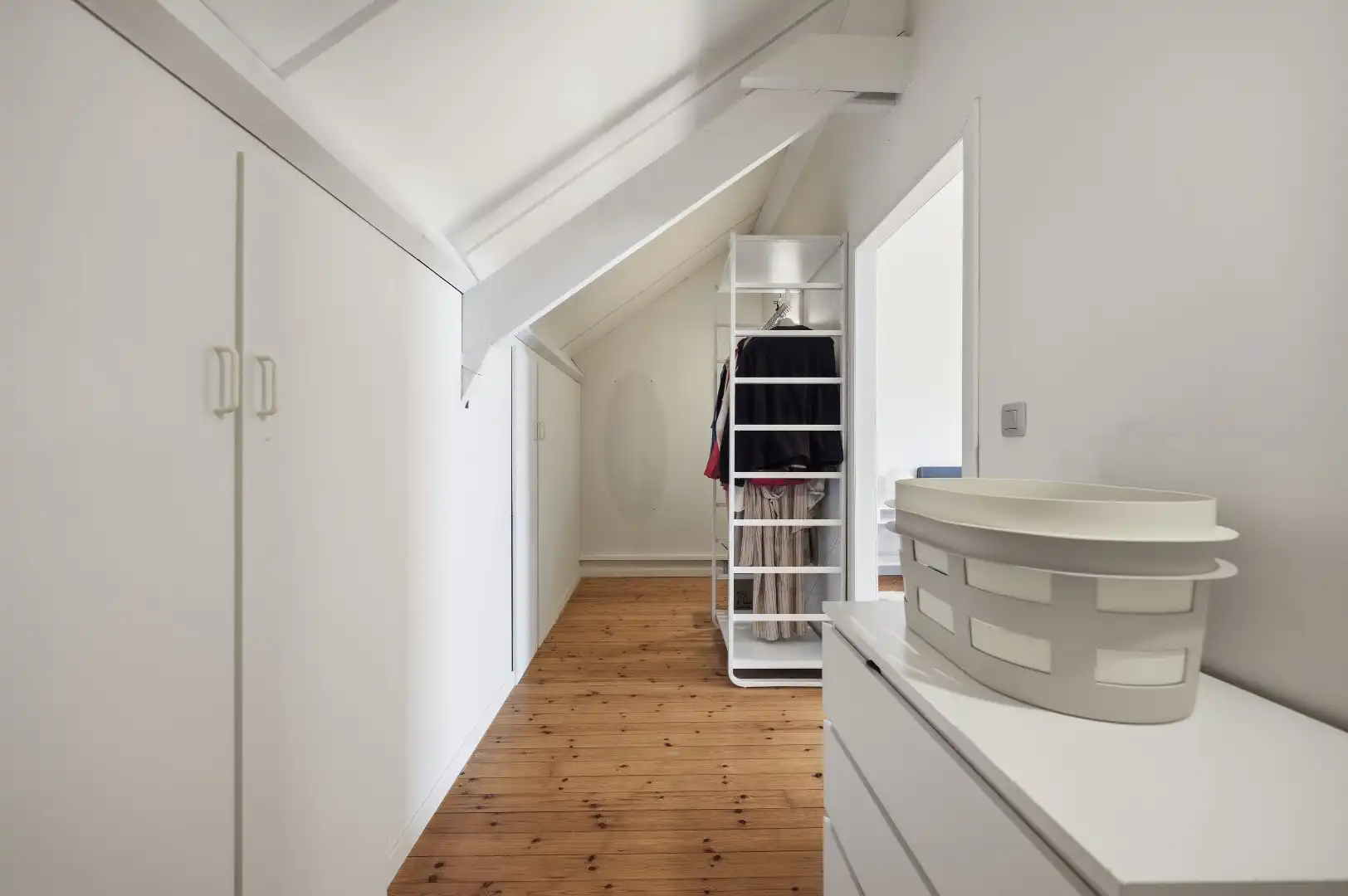 Ruime instapklare duplex met 3 slpks en praktijk- / hobbyruimte van 55m² foto 20