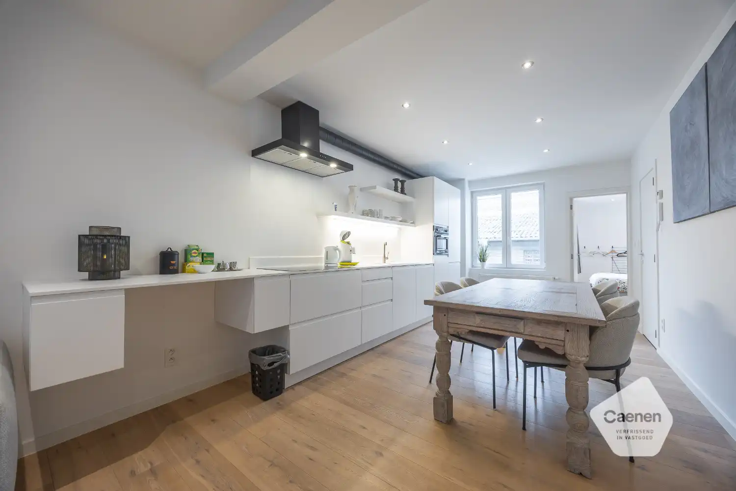 Volledig gerenoveerd opbrengsteigendom te koop in hartje Oostende foto 23