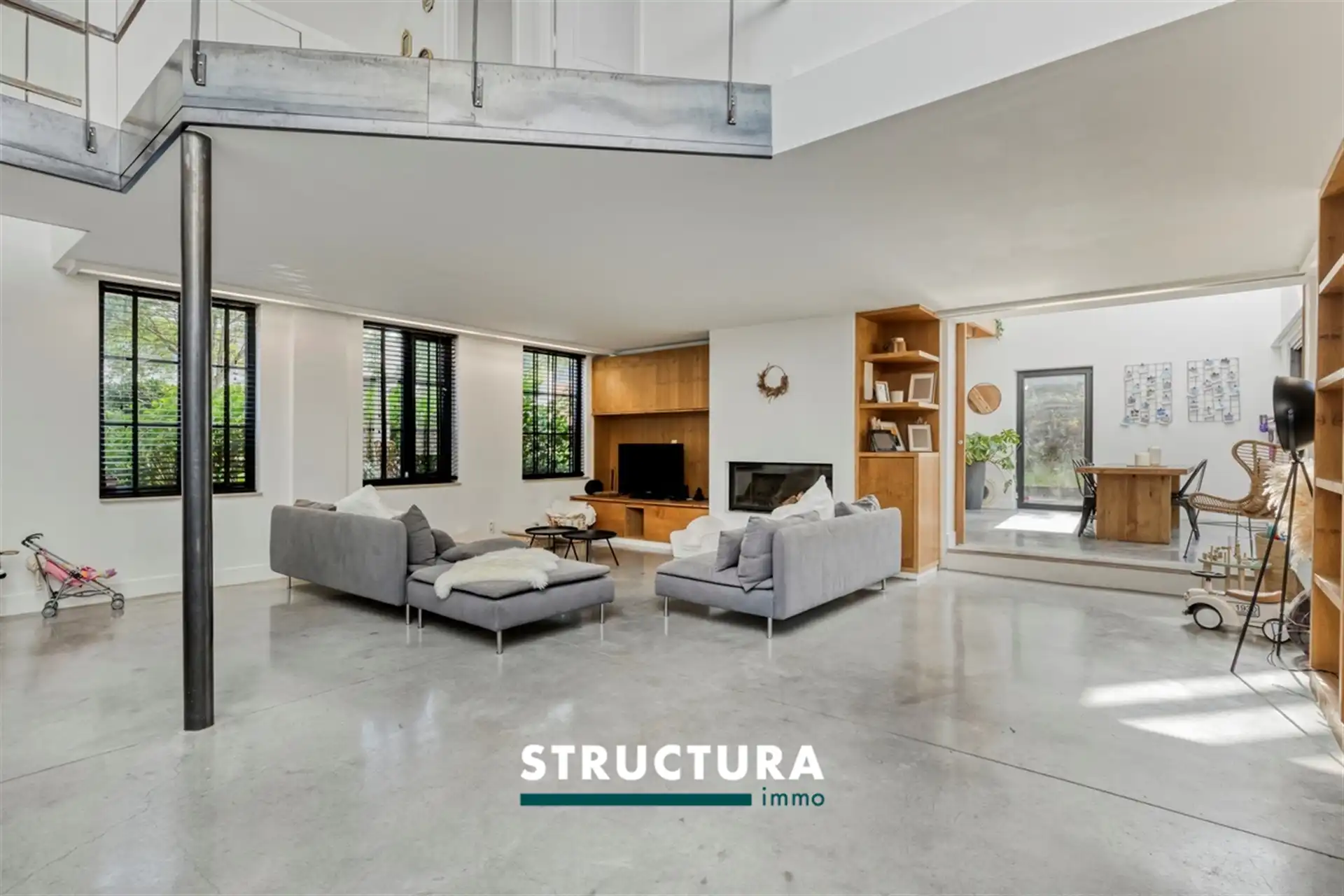 Riante, enorm karaktervolle woning met tuin op TOP-ligging! foto 5