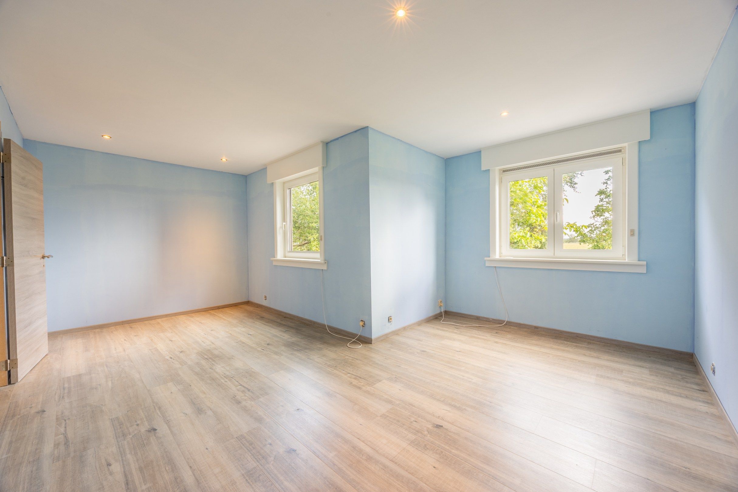 Halfopen woning op TOPLOCATIE met zicht op groen.  foto 18