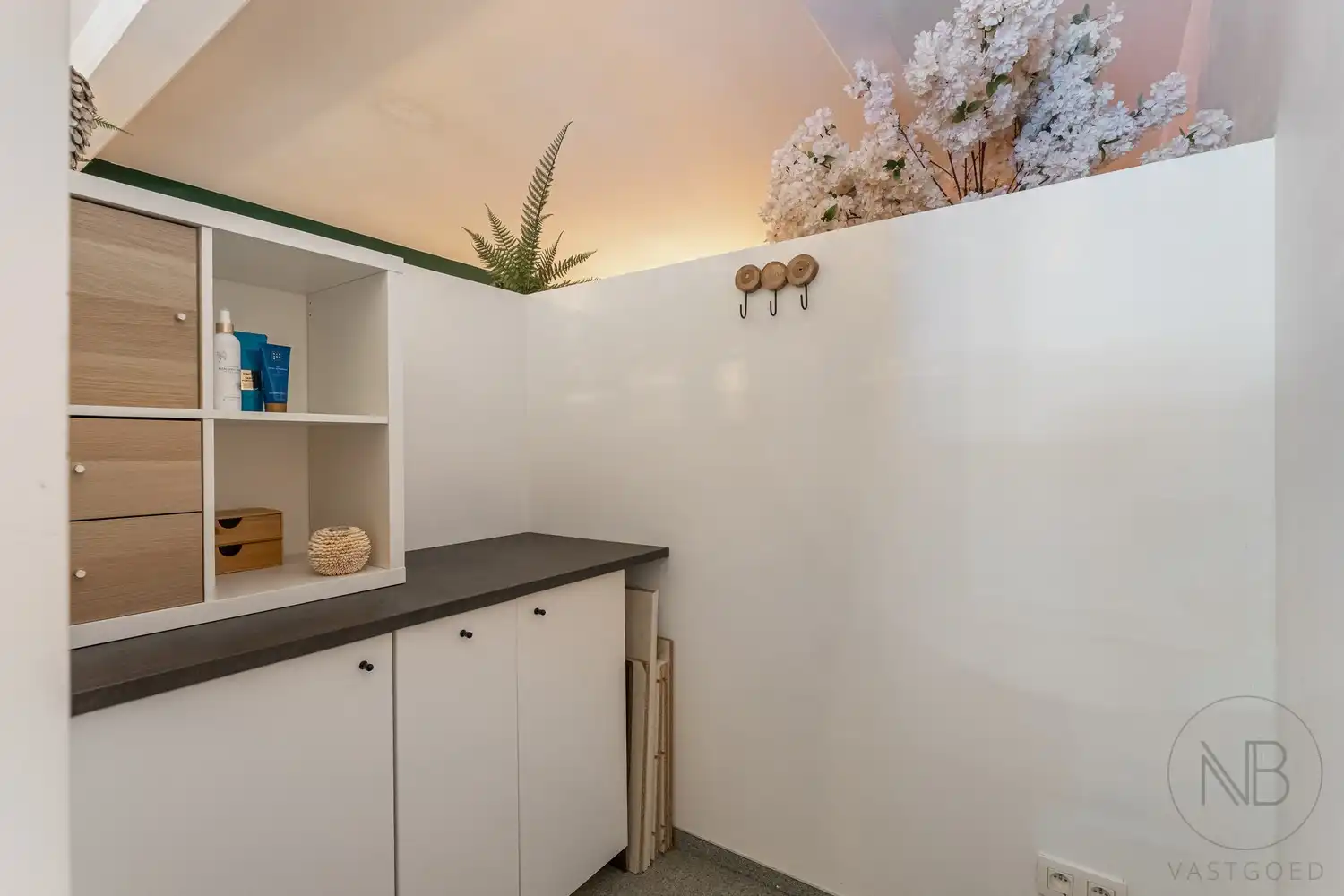 Instapklare handelsruimte te koop in Shopping 3 – Genk foto 3