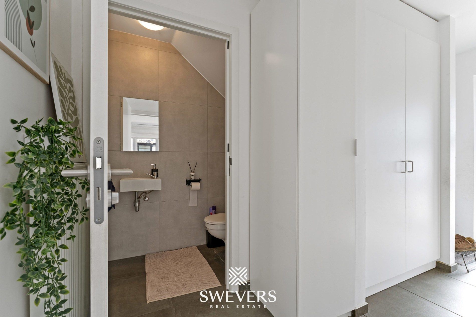 Hedendaagse instapklare woning te Heusden-Zolder  foto 11