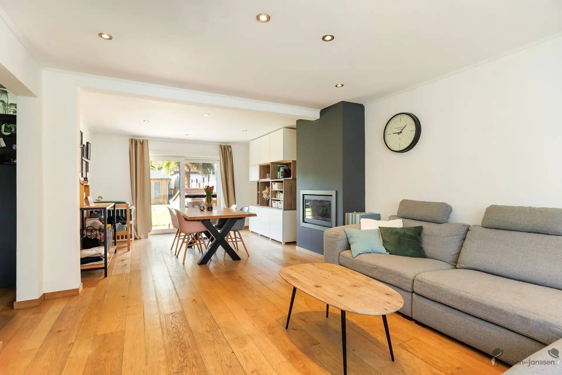 halfopen bebouwing met 3 slpkmrs & tuin foto 4