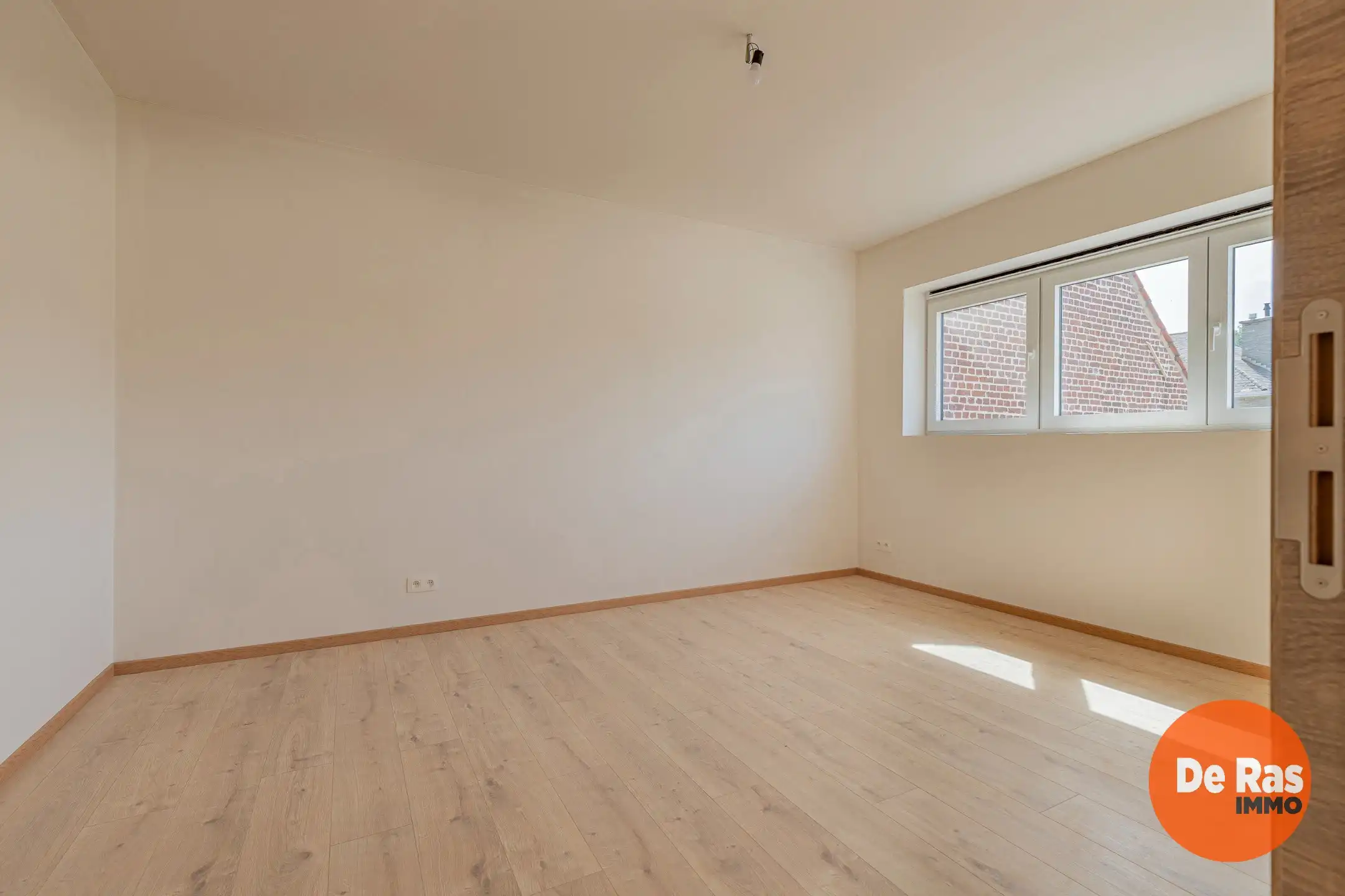 DENDERHOUTEM - Lichtrijke nieuwbouwwoning 3 slpks foto 12