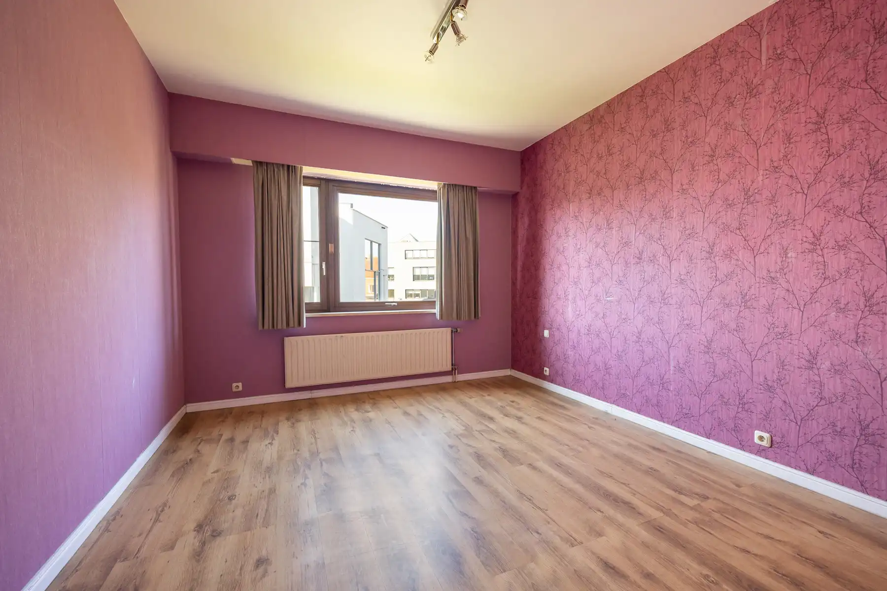 Ruim 2-slaapkamerappartement met lift, 2 terrassen en garage. foto 8