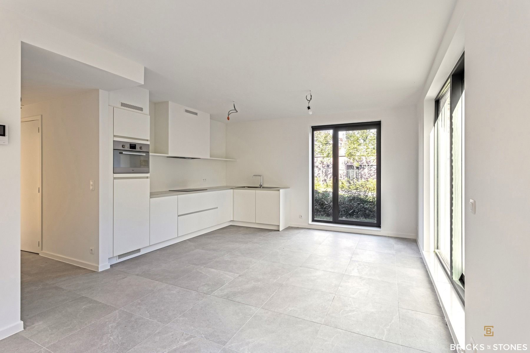 Cosy gelijkvloers appartement met 2 slpkms en zicht op 't Zwen foto {{pictureIndex}}
