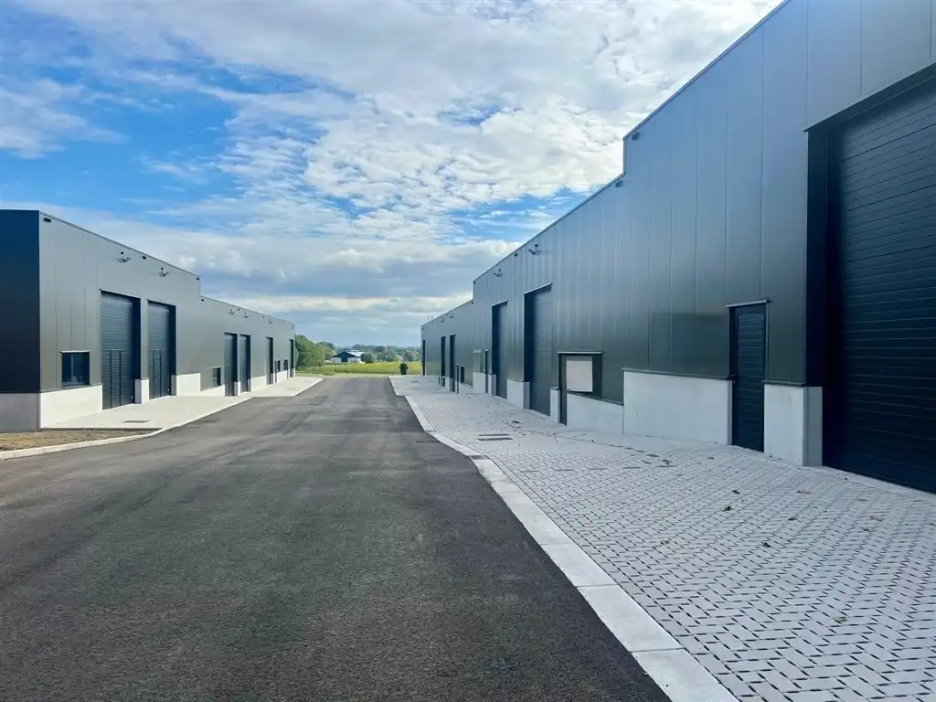 Laatste nieuwbouw KMO units te Tielt foto 8