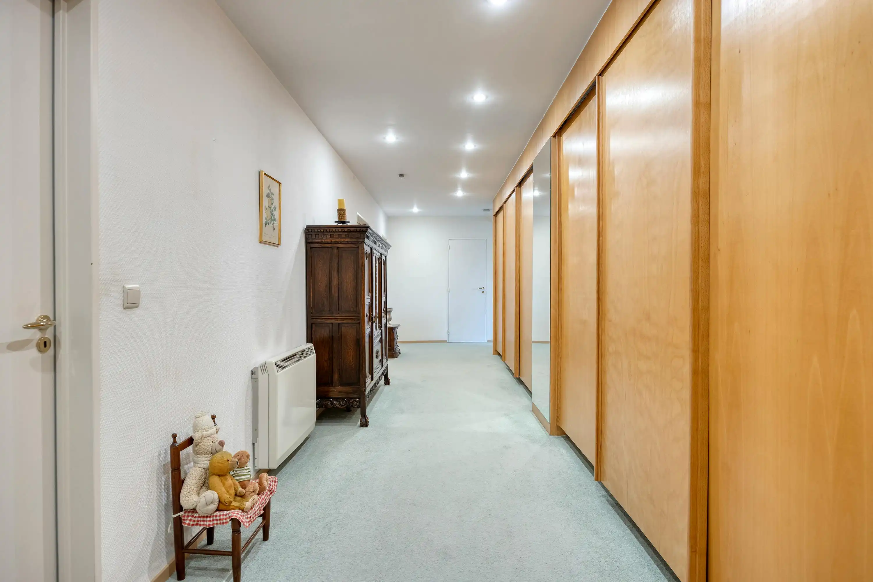 Zeer ruim en uniek appartement (214m²) te koop Linkeroever foto 9