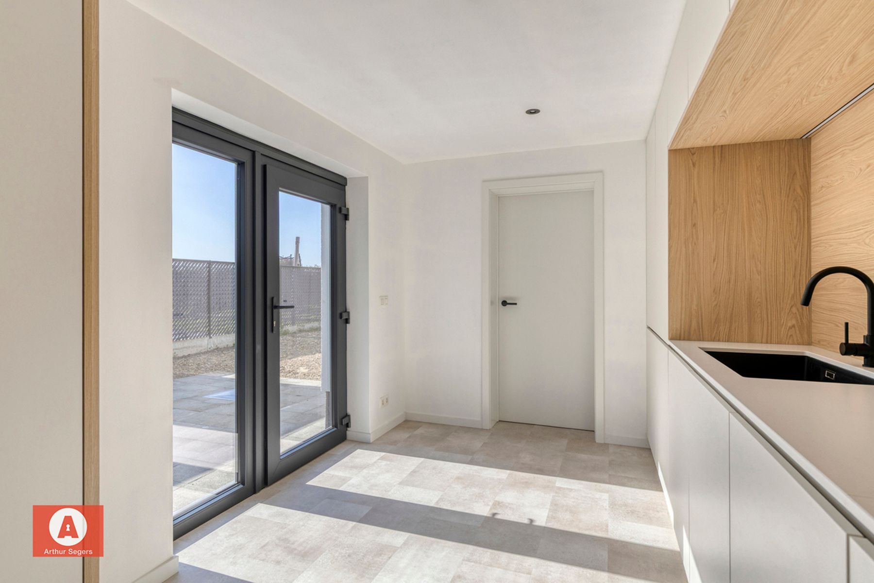 Totaal gerenoveerde woning met A-label foto 11