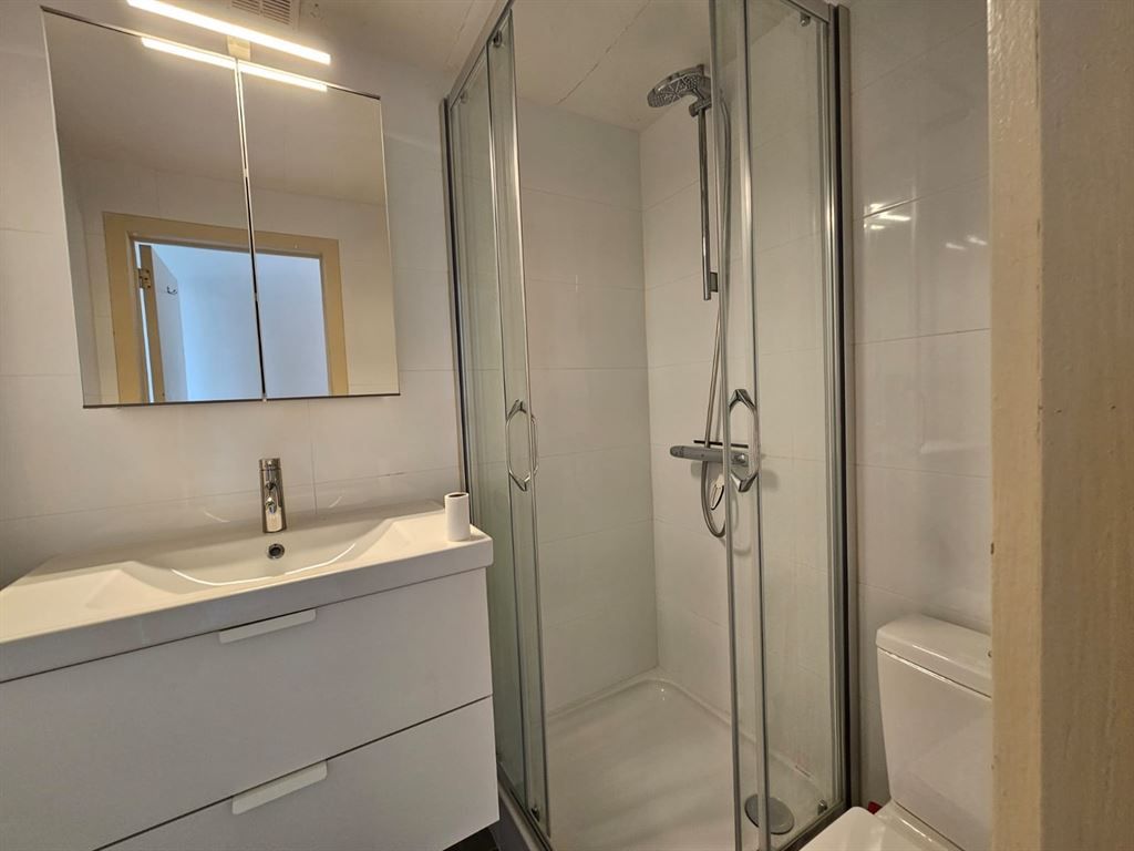 appartement met staanplaats foto 9