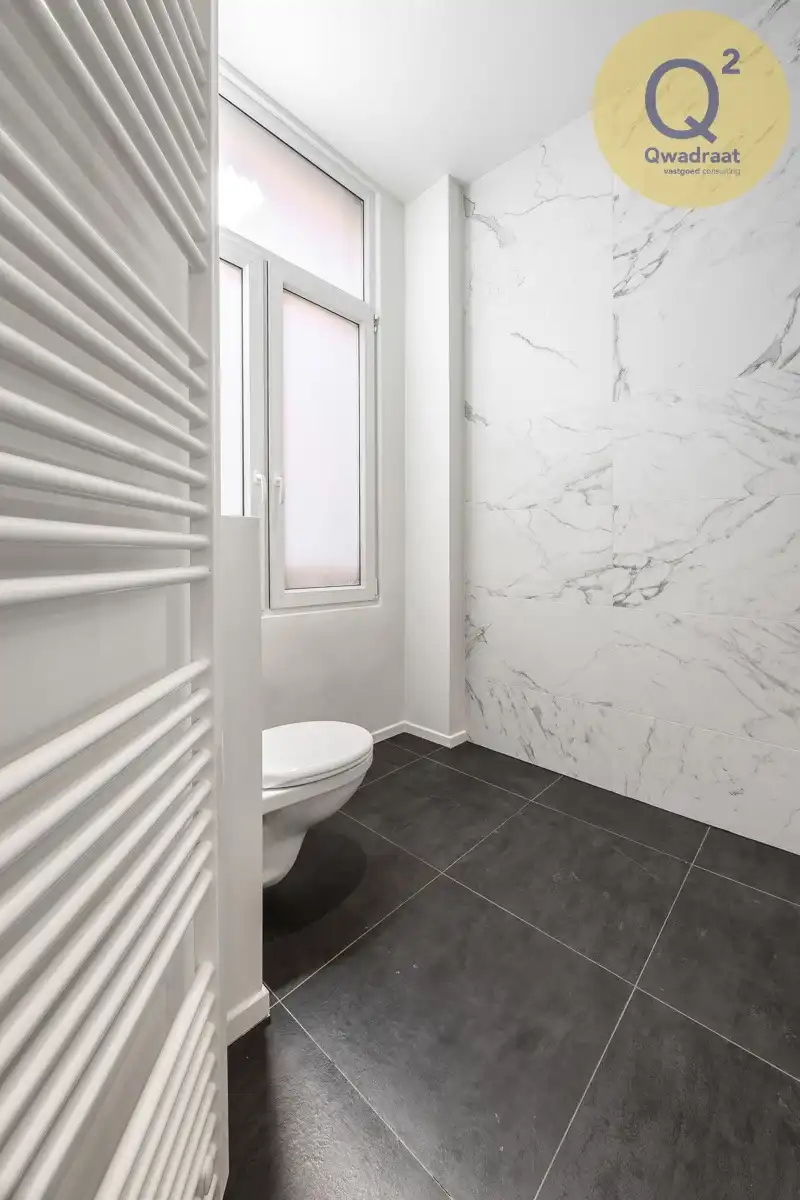 Volledig gerenoveerde woning met 3 slaapkamers nabij Park Spoor Oost foto 20