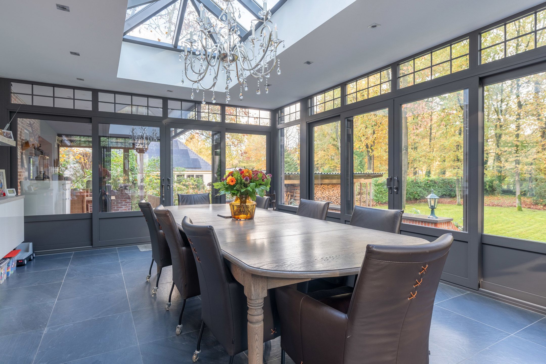 Prachtige villa op een perceel van 2.633m² foto 15