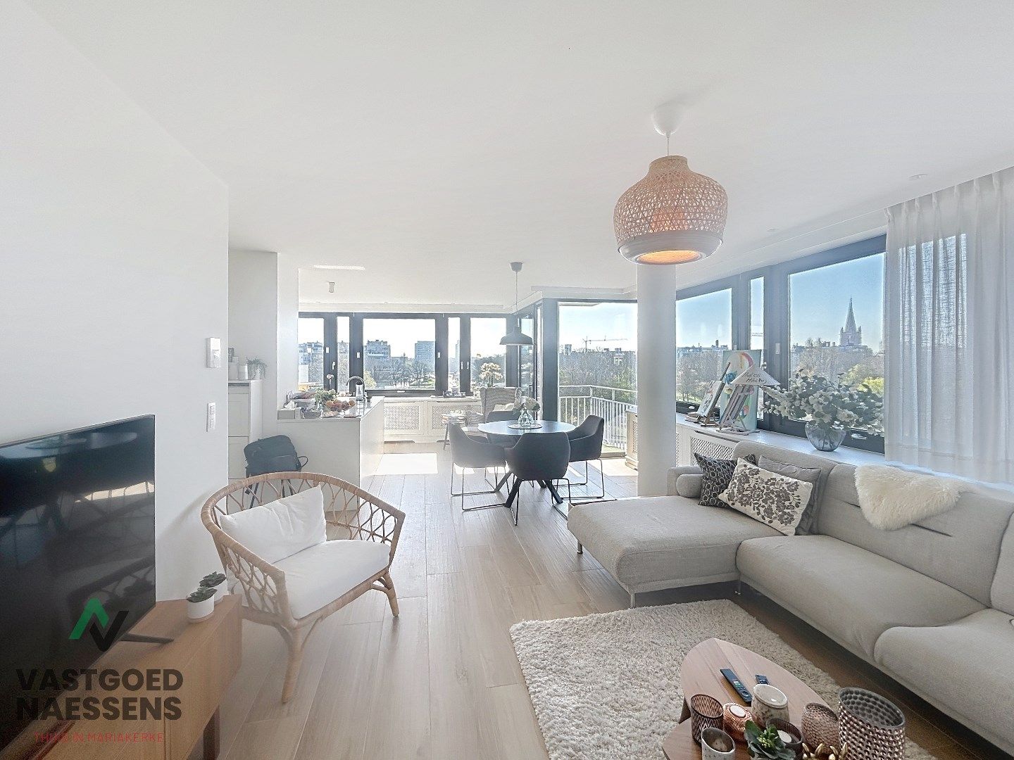 SCHITTEREND 2 SLPK APP MET PANORAMISCH ZICHT EN TERRAS foto 4