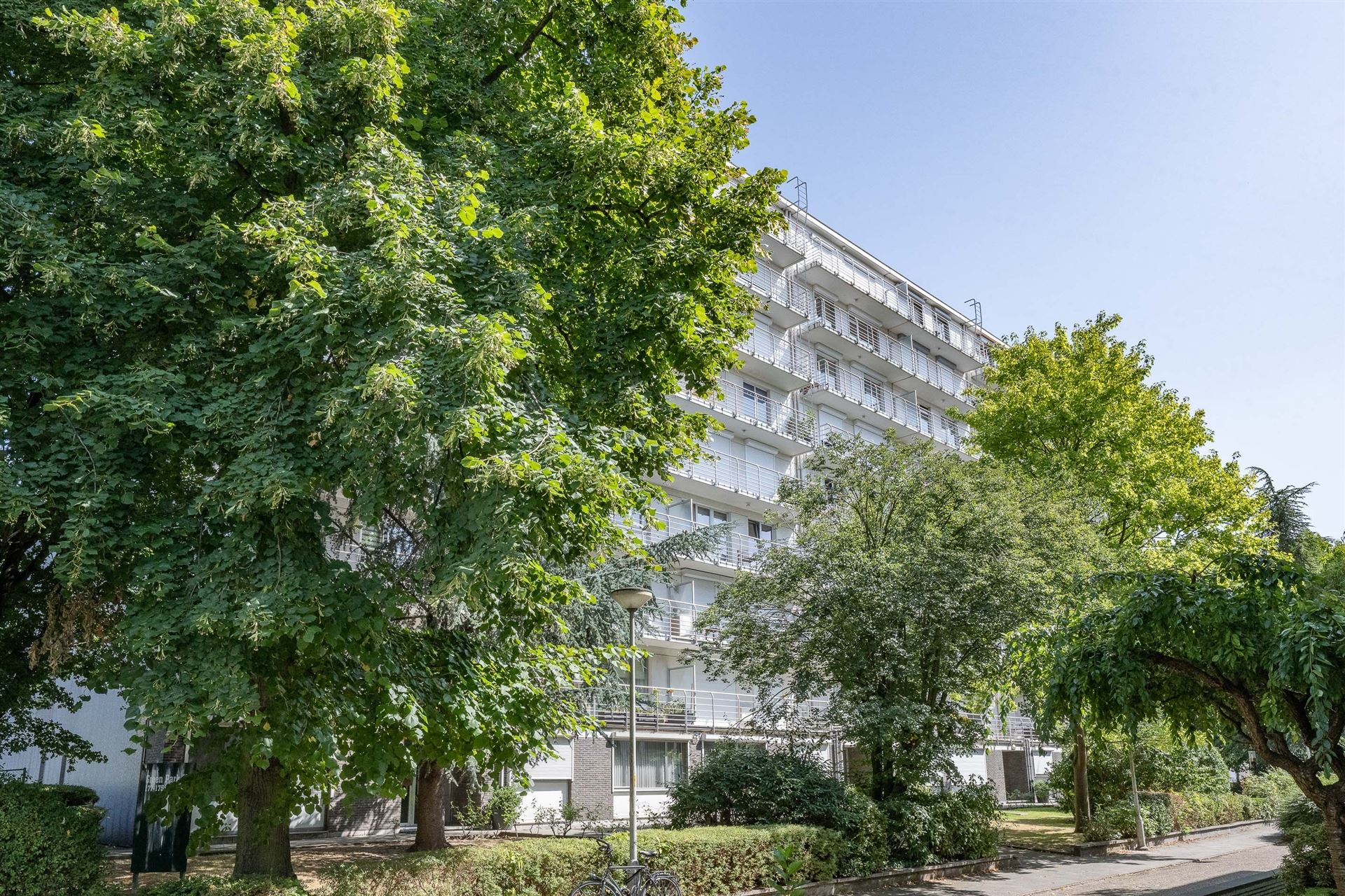 ()=>{if(producerUpdateValueVersion(node),producerAccessed(node),node.value===ERRORED)throw node.error;return node.value} Lodewijk van Berckenlaan 173/5Vr - 2140 BORGERHOUT