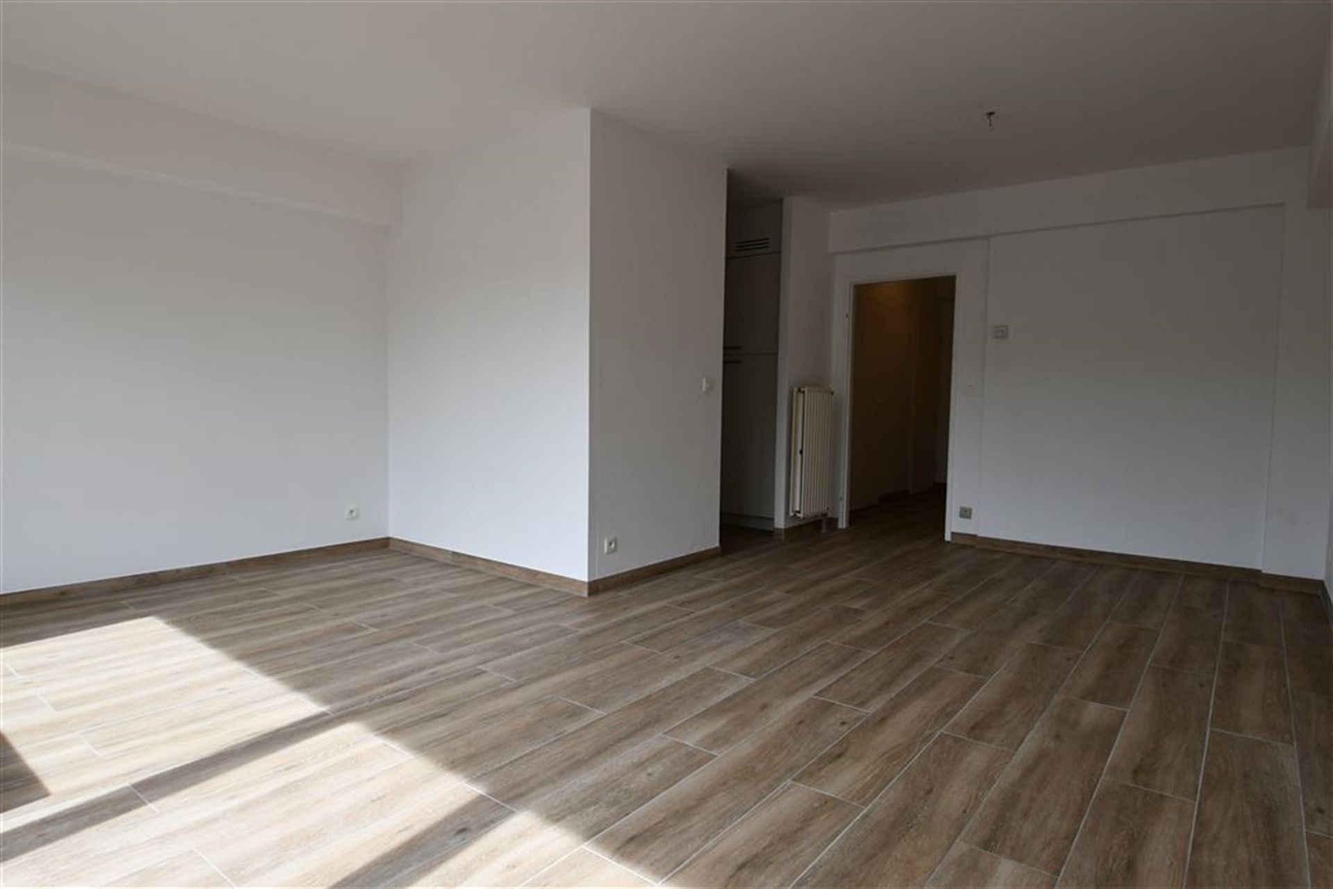 
BEZOEKEN VOLZET 2- slaapkamerappartement te huur in Ganshoren.
  foto 4