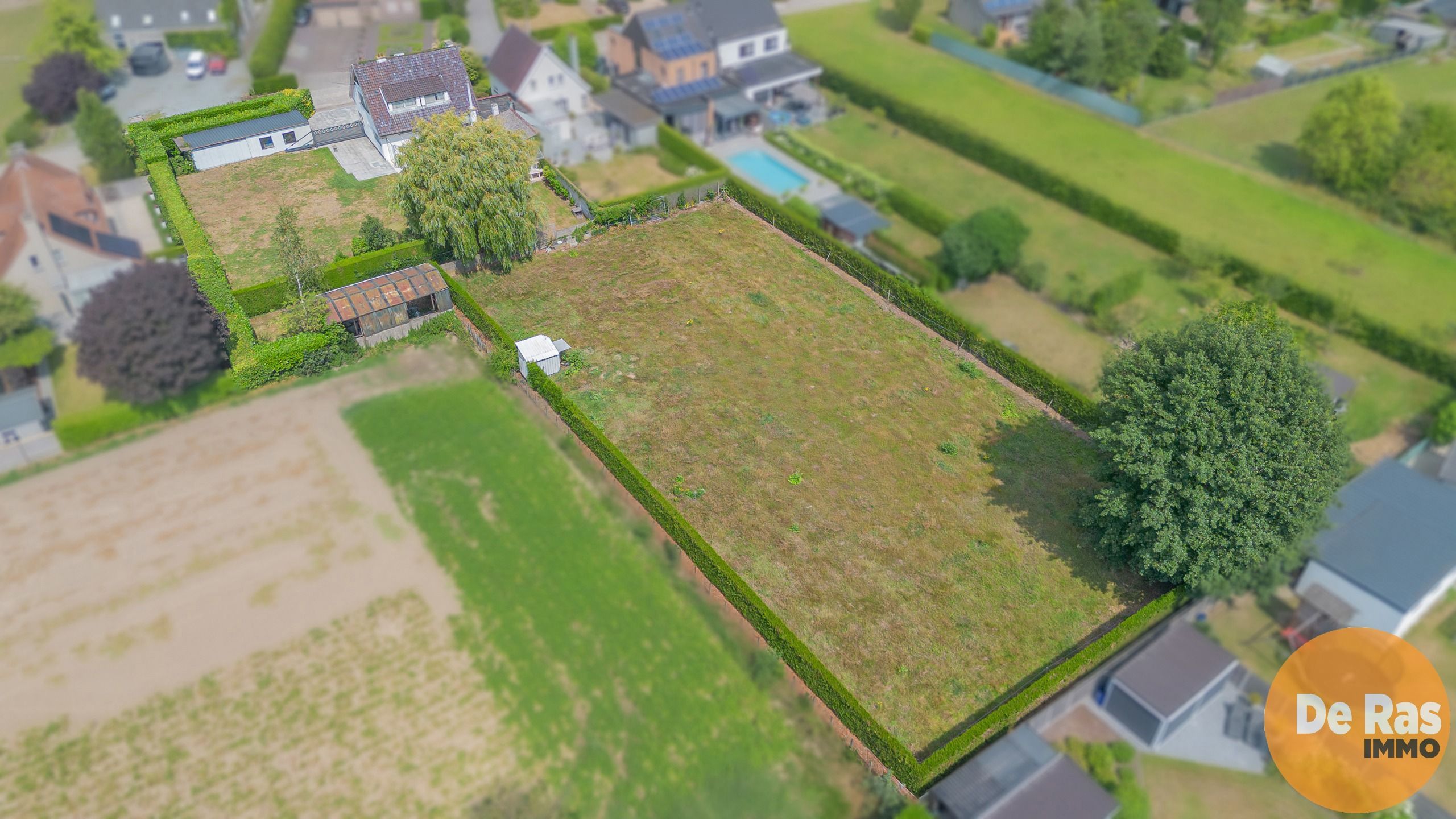 AALST – Halfopen bebouwing met villa-allure op 3114 m² foto 21