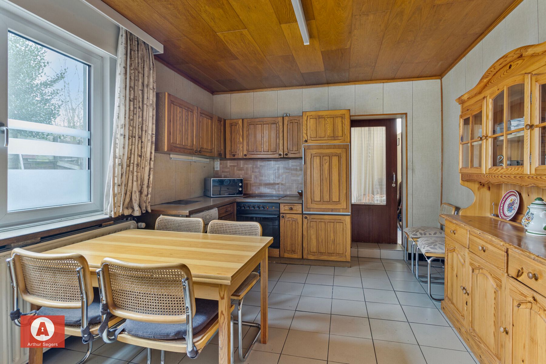 Te renoveren woning nabij centrum Buggenhout foto 8