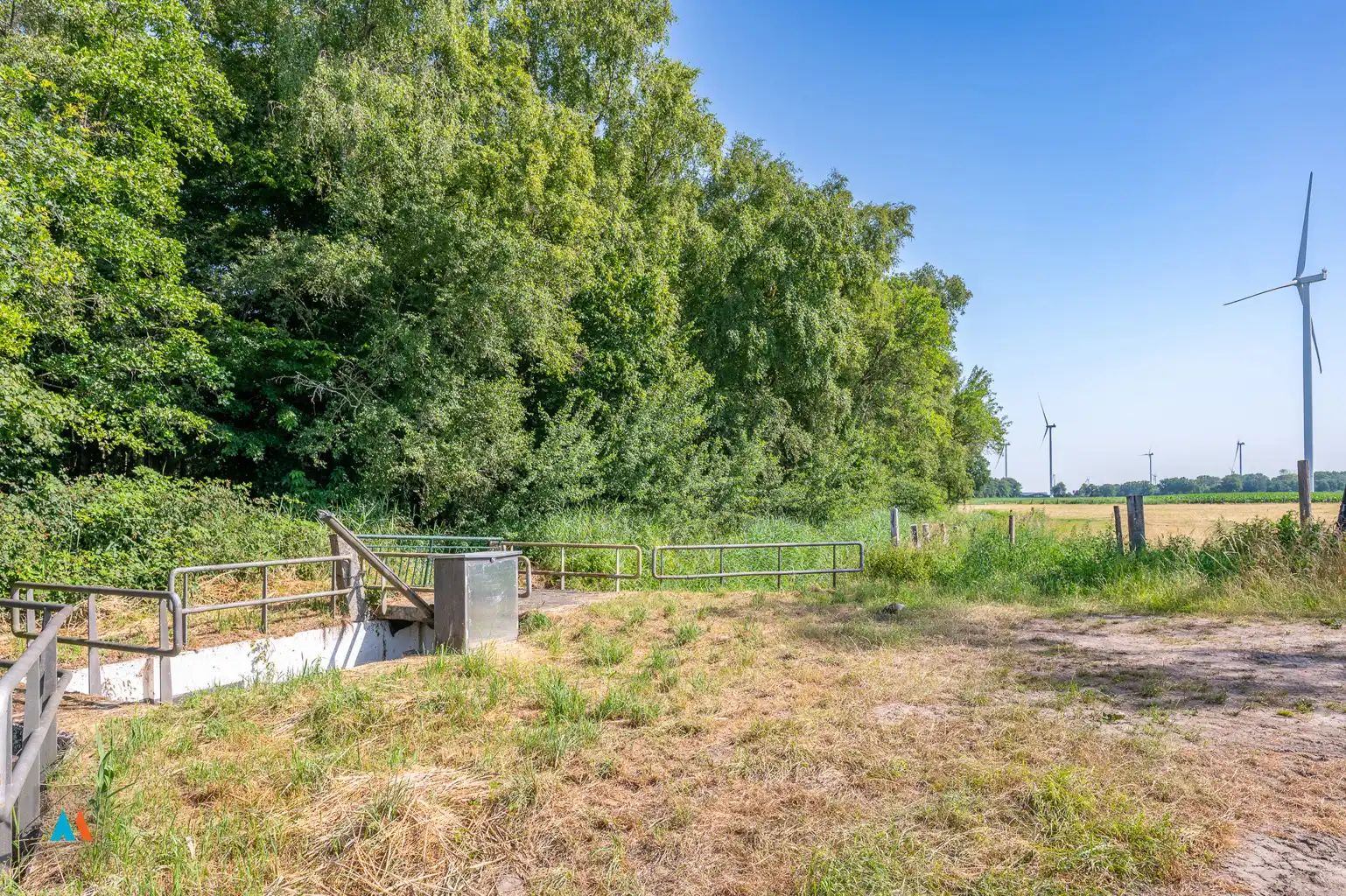 Perceel natuurgrond foto 3