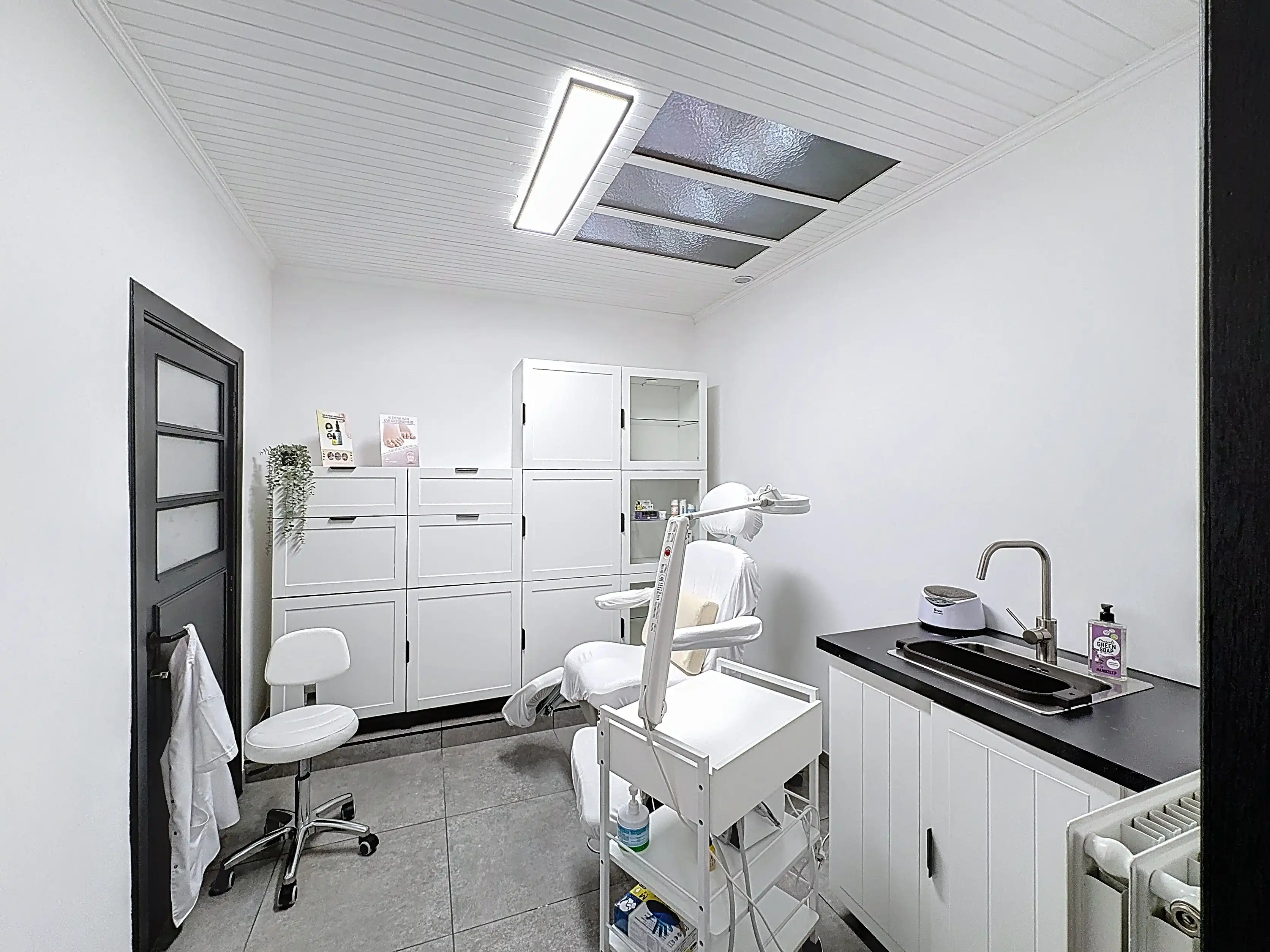 Commercieel gelijkvloers op toplocatie Denderleeuw foto 6