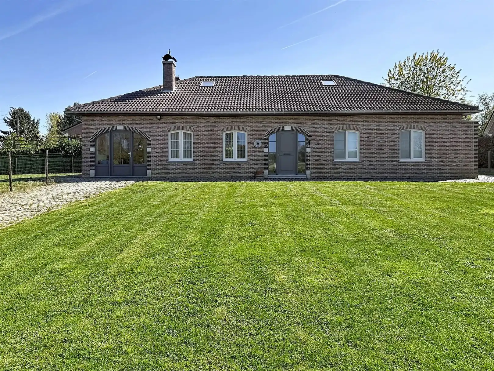 Ruime open bebouwing, 4 slpks, bureau, 14a 01ca foto 31