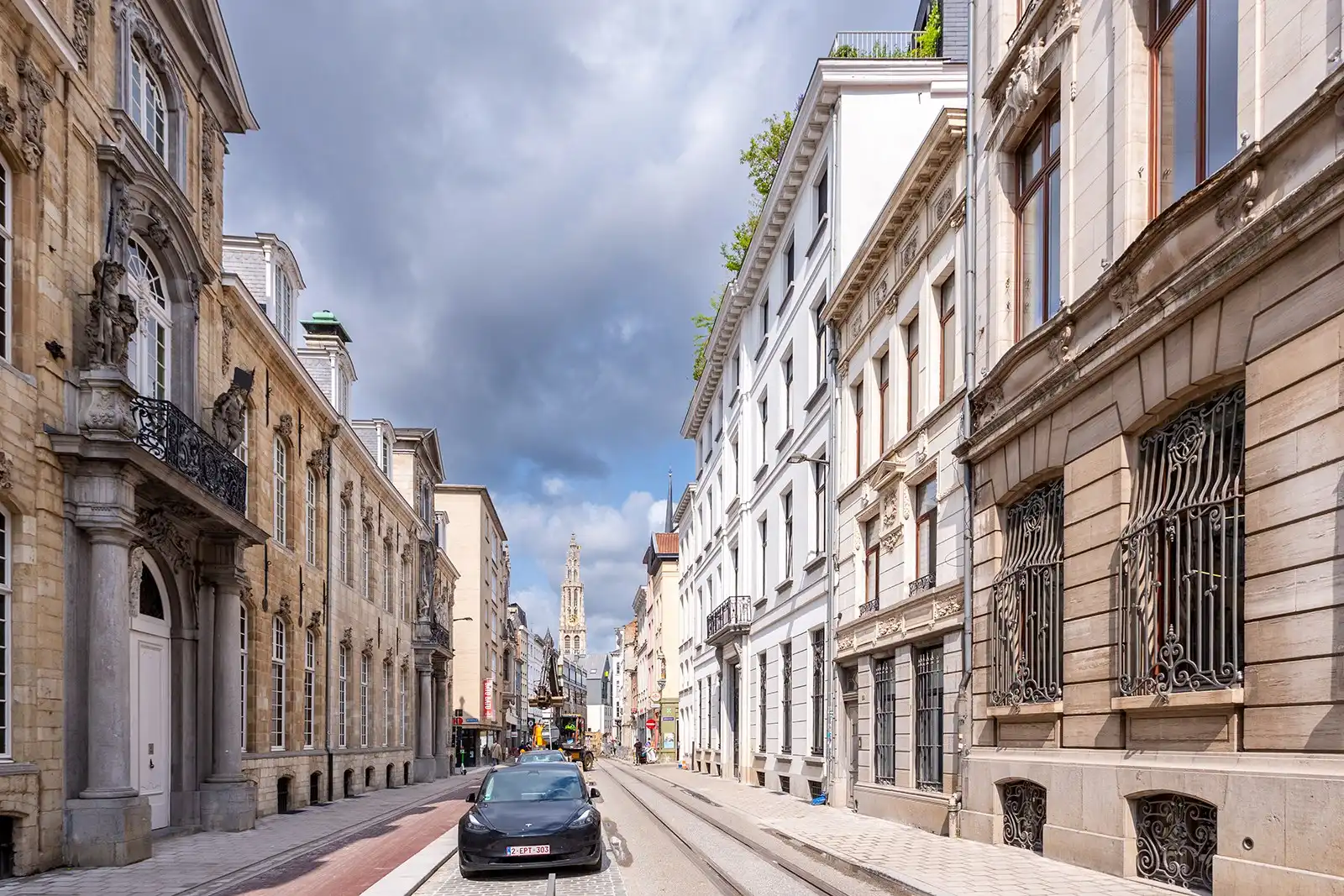 Authentiek & stijlvol wonen met charmante stadskoer  foto 31