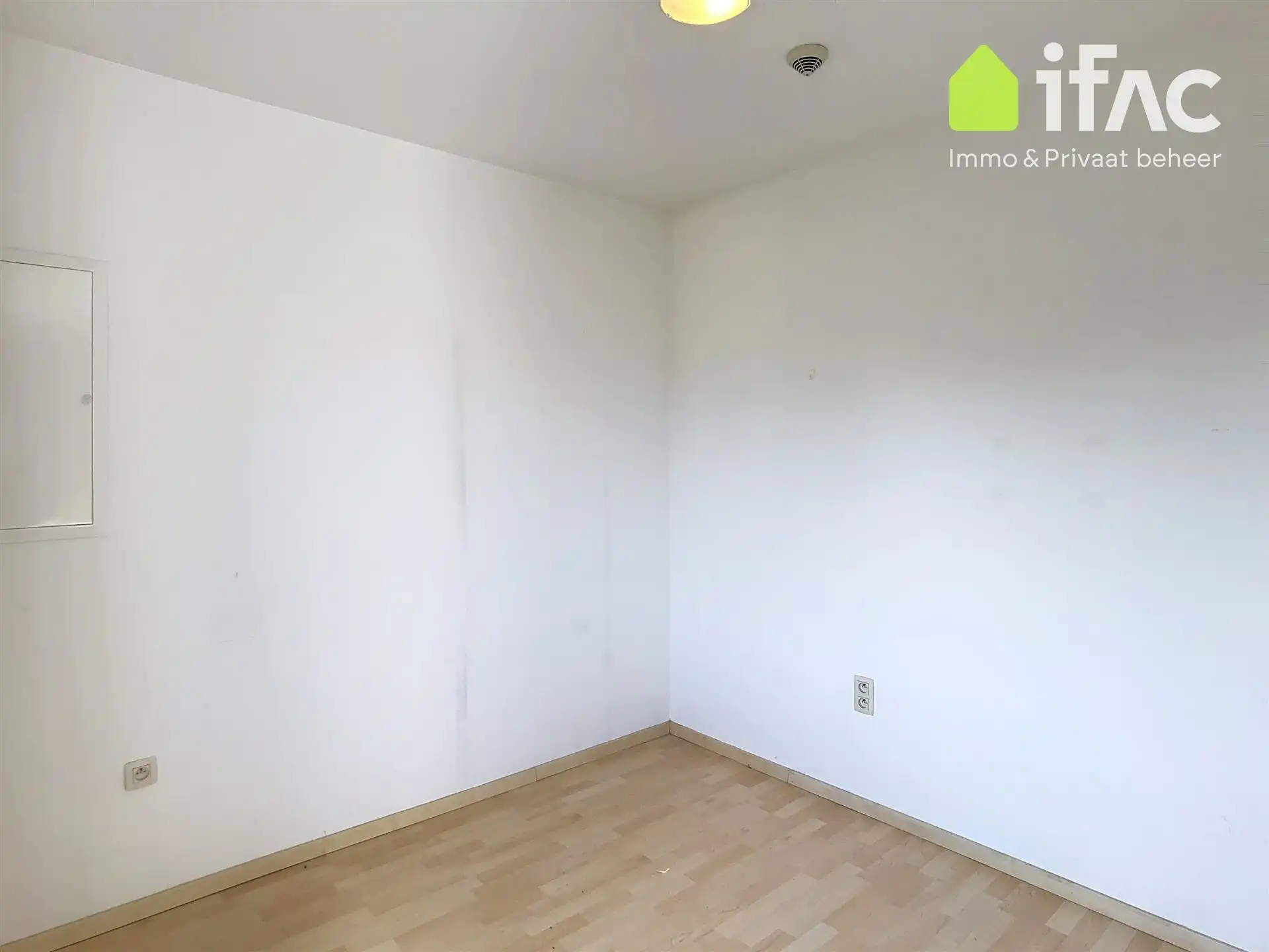 Studio met terras in residentie De Druivelaar foto 5