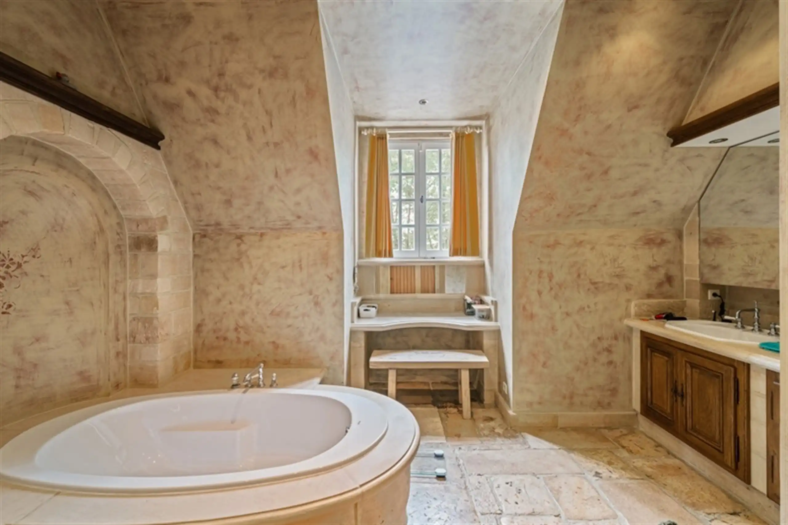 Exceptioneel landhuisdomein  met topverzicht! foto 22