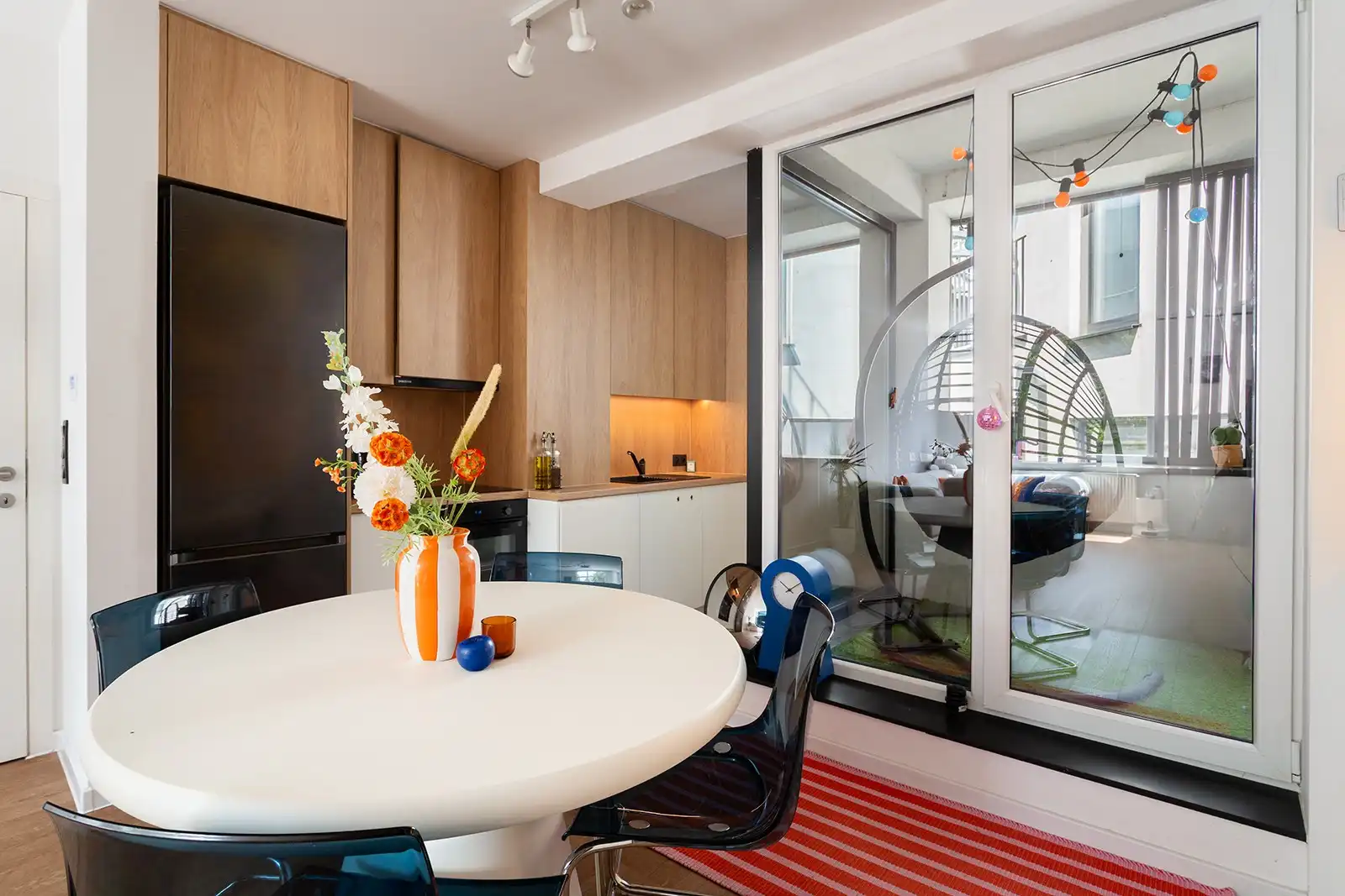 Instapklaar appartement met 2 ruime slaapkamers en terras foto 9