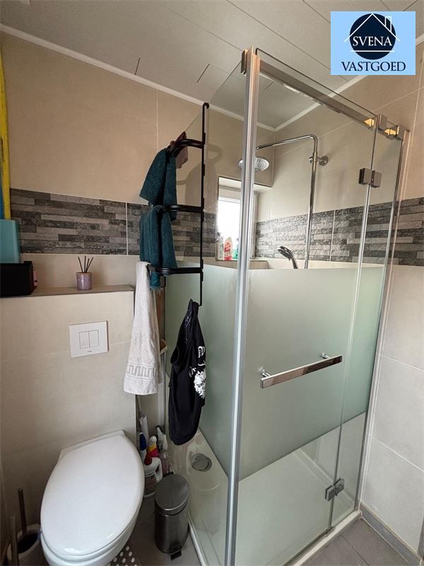 INSTAPKLARE HOB MET 2 BADKAMERS, TUIN EN GARAGE foto 16