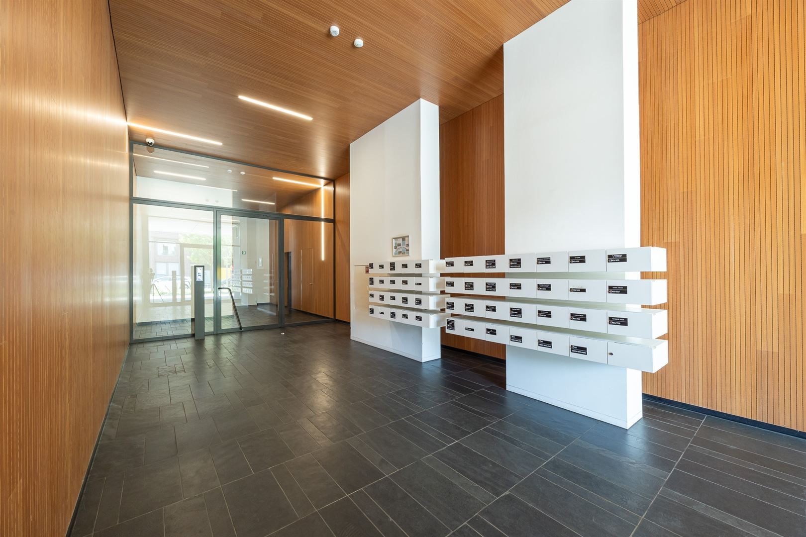 Stijlvol wonen met XXL-terras foto 19